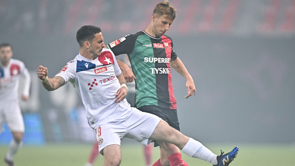 2025.05.09 Tychy
Pilka nozna Betclic 1 Liga sezon 2024/2025
GKS Tychy - Wisla Krakow
N/z Angel Rodado Jakub Teclaw
Foto Lukasz Sobala / PressFocus

2025.05.09 Tychy
Football Polish First League season 2024/2025
GKS Tychy - Wisla Krakow
Angel Rodado Jakub Teclaw
Credit: Lukasz Sobala / PressFocus