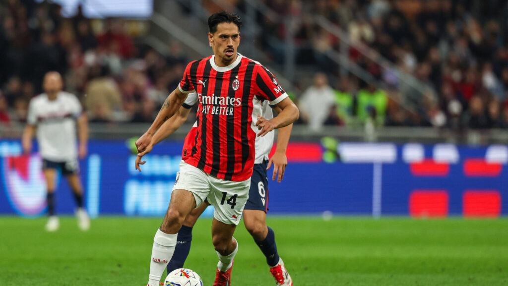 AC Milan vs Bologna FC - Serie A 2024/25 - 09/05/2025 Tijjani Reijnders of AC Milan seen in action during Serie A 2024/25 football match between AC Milan and Bologna FC at San Siro Stadium *** AC Milan vs Bologna FC Serie A 2024 25 09 05 2025 Tijjani Reijnders of AC Milan seen in action during Serie A 2024 25 football match between AC Milan and Bologna FC at San Siro Stadium Copyright: xBEAUTIFULxSPORTS/Carabellix
2025.05.09 Mediolan
pilka nozna , liga wloska
AC Milan - Bologna FC
Foto IMAGO/PressFocus

!!! POLAND ONLY !!!