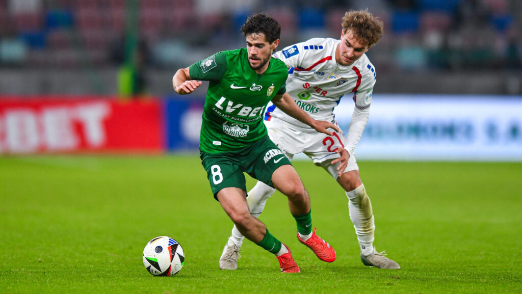 2025.05.09 Zabrze
Pilka nozna PKO BP Ekstraklasa Sezon 2024/2025
Gornik Zabrze - Slask Wroclaw
N/z Jose Pozo, Dominik Sarapata
Foto Marcin Bulanda / PressFocus

2025.05.09 Zabrze
Football Polish PKO BP Ekstraklasa League Season 2024/2025
Gornik Zabrze - Slask Wroclaw
Jose Pozo, Dominik Sarapata
Credit: Marcin Bulanda / PressFocus