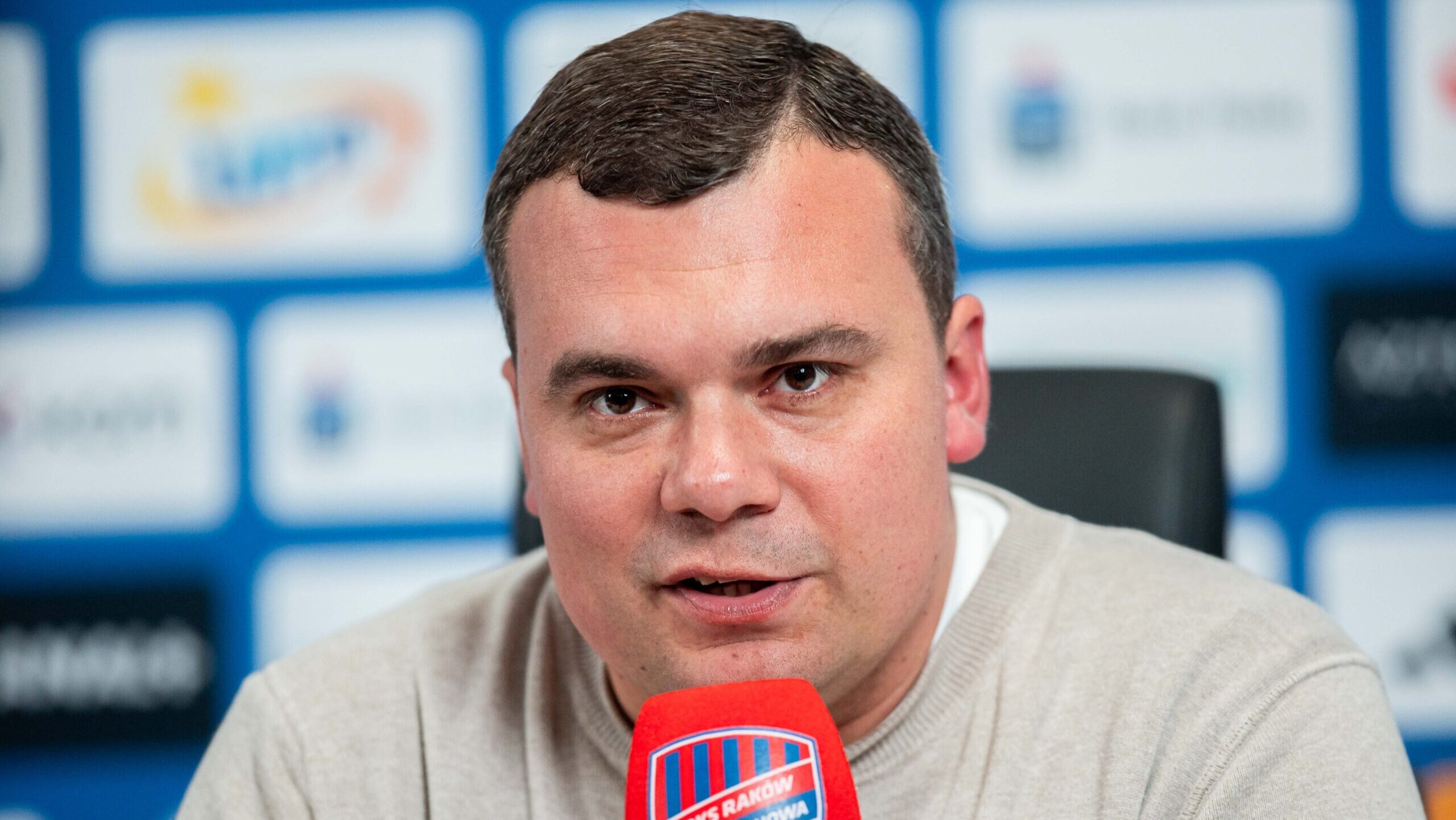 2025.05.10 Czestochowa
Pilka nozna, PKO BP Ekstraklasa, sezon 2024/2025
Rakow Czestochowa - Jagiellonia Bialystok
N/z Adrian Siemieniec konferencja prasowa
Foto Mateusz Porzucek PressFocus

2025.05.10 Czestochowa
Football, Polish top league - first level, 2024/25 season
Rakow Czestochowa - Jagiellonia Bialystok
Adrian Siemieniec konferencja prasowa
Credit: Mateusz Porzucek PressFocus