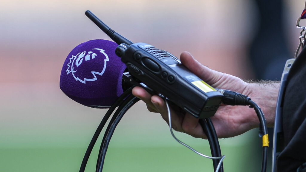 Wolverhampton Wanderers v Brighton &amp; Hove Albion, English Premier League, Football, Molineux, Wolverhampton, UK - 10 May 2025 Premier League microphone logo , UK NEWSPAPERS OUT Copyright: xRichardxBowcottx
2025.05.10 Wolverhampton
pilka nozna , liga angielska
Wolverhampton Wanderers - Brighton and Hove Albion
Foto IMAGO/PressFocus

!!! POLAND ONLY !!!