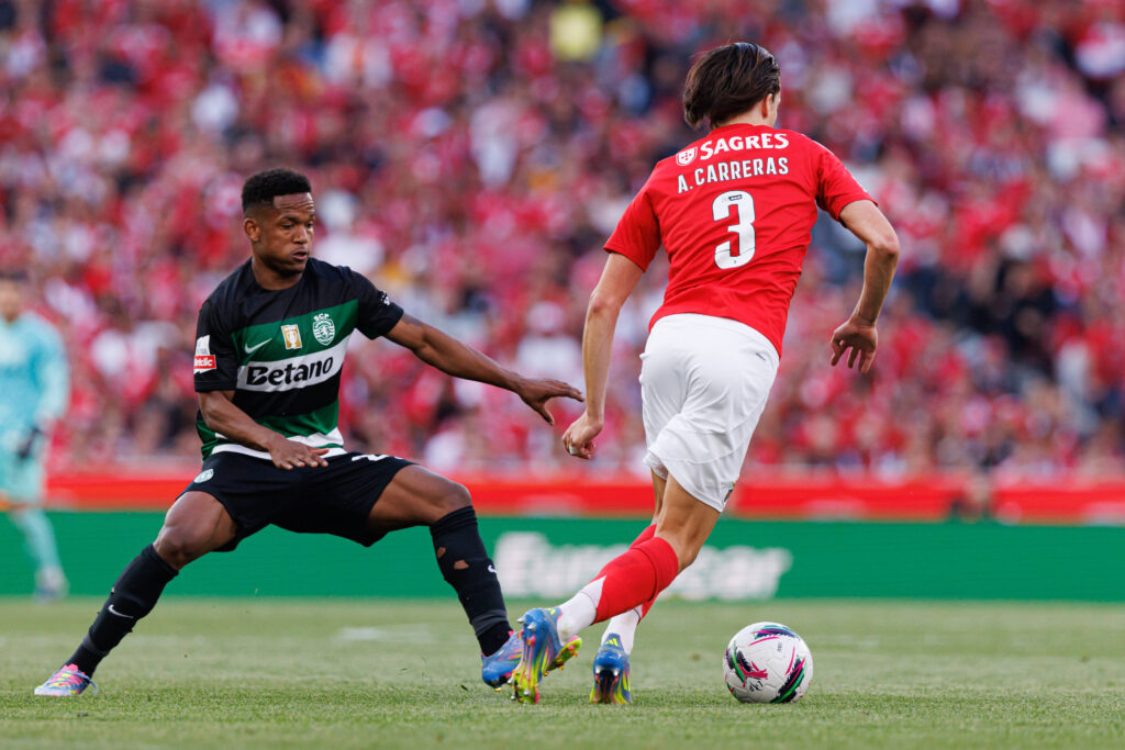 Geny Catamo and Alvaro Carreras seen during Liga Portugal game between teams of SL Benfica and Sporting CP Maciej Rogowski Lisboa Estadio Da Luz Portugal Copyright: xMaciejxRogowskix slbenficasporting2425-275
2025.05.10 Lizbona
pilka nozna , liga portugalska
Benfica Lizbona - Sporting Lizbona
Foto IMAGO/PressFocus

!!! POLAND ONLY !!!