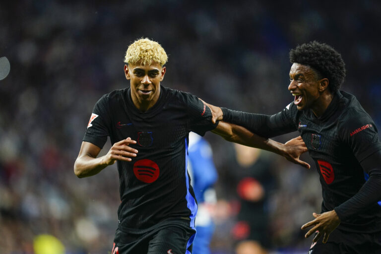 Lamine Yamal of FC Barcelona celebrates the 0-1 during the La Liga match between RCD Espanyol and FC Barcelona played at RCDE Stadium on May 15, 2025 in Barcelona, Spain. (Photo by Sergio Ruiz / PRESSINPHOTO)
2025.05.15 Barcelona
pilka nozna liga hiszpanska
RCD Espanyol - FC Barcelona
Foto PRESSINPHOTO/SIPA USA/PressFocus
!!! POLAND ONLY !!!