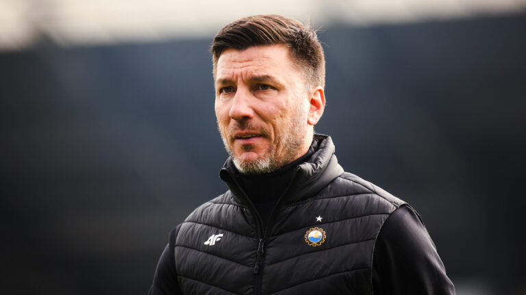 2025.05.16 Mielec
Pilka nozna PKO Ekstraklasa 2024/2025
Stal Mielec - Radomiak Radom
N/z Ivan Djurdjevic
Foto Marta Badowska / PressFocus

2025.05.16 Mielec
Football Polish PKO Ekstraklasa Season 2024/2025
Ivan Djurdjevic
Credit: Marta Badowska / PressFocus