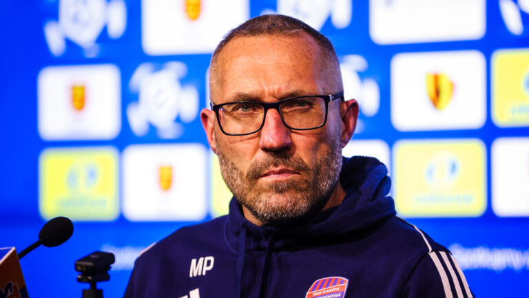 2025.05.17 Kielce
Pilka nozna PKO Ekstraklasa 2024/2025
Korona Kielce - Rakow Czestochowa
N/z Marek Papszun
Foto Marta Badowska / PressFocus
2025.05.17 Kielce
Football Polish PKO Ekstraklasa Season 2024/2025
Marek Papszun
Credit: Marta Badowska / PressFocus