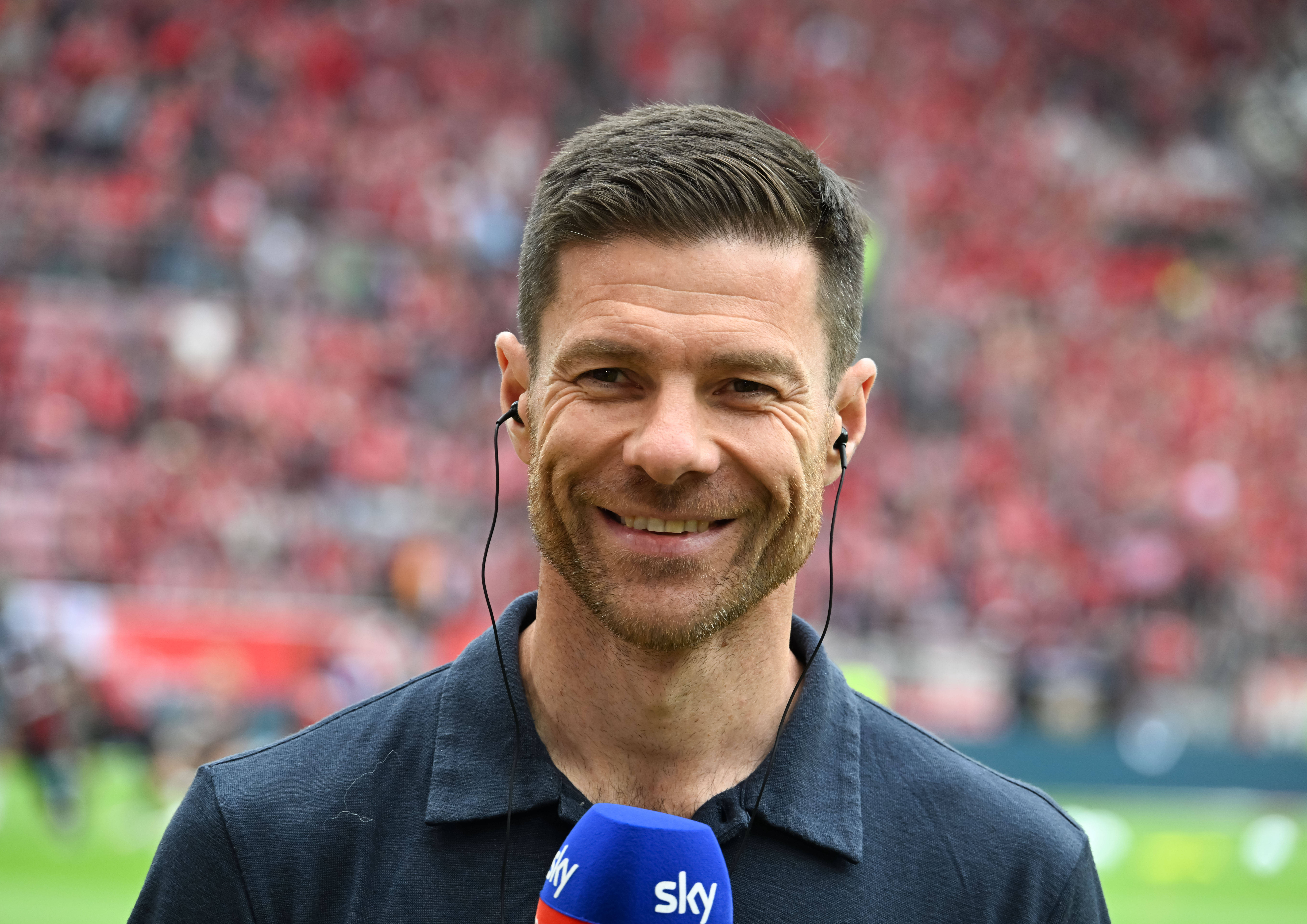 17.05.2025, xsltx, Fussball 1.Bundesliga, FSV Mainz 05 - Bayer 04 Leverkusen v.l. Xabi Alonso Cheftrainer Bayer 04 Leverkusen DFL/DFB REGULATIONS PROHIBIT ANY USE OF PHOTOGRAPHS as IMAGE SEQUENCES and/or QUASI-VIDEO *** 17 05 2025, xsltx, Soccer 1 Bundesliga, FSV Mainz 05 Bayer 04 Leverkusen v l Xabi Alonso Head Coach Bayer 04 Leverkusen DFL DFB REGULATIONS PROHIBIT ANY USE OF PHOTOGRAPHS as IMAGE SEQUENCES and or QUASI VIDEO
2025.05.17 Moguncja
pilka nozna , liga niemiecka
FSV Mainz 05 - Bayer 04 Leverkusen
Foto IMAGO/PressFocus
!!! POLAND ONLY !!!