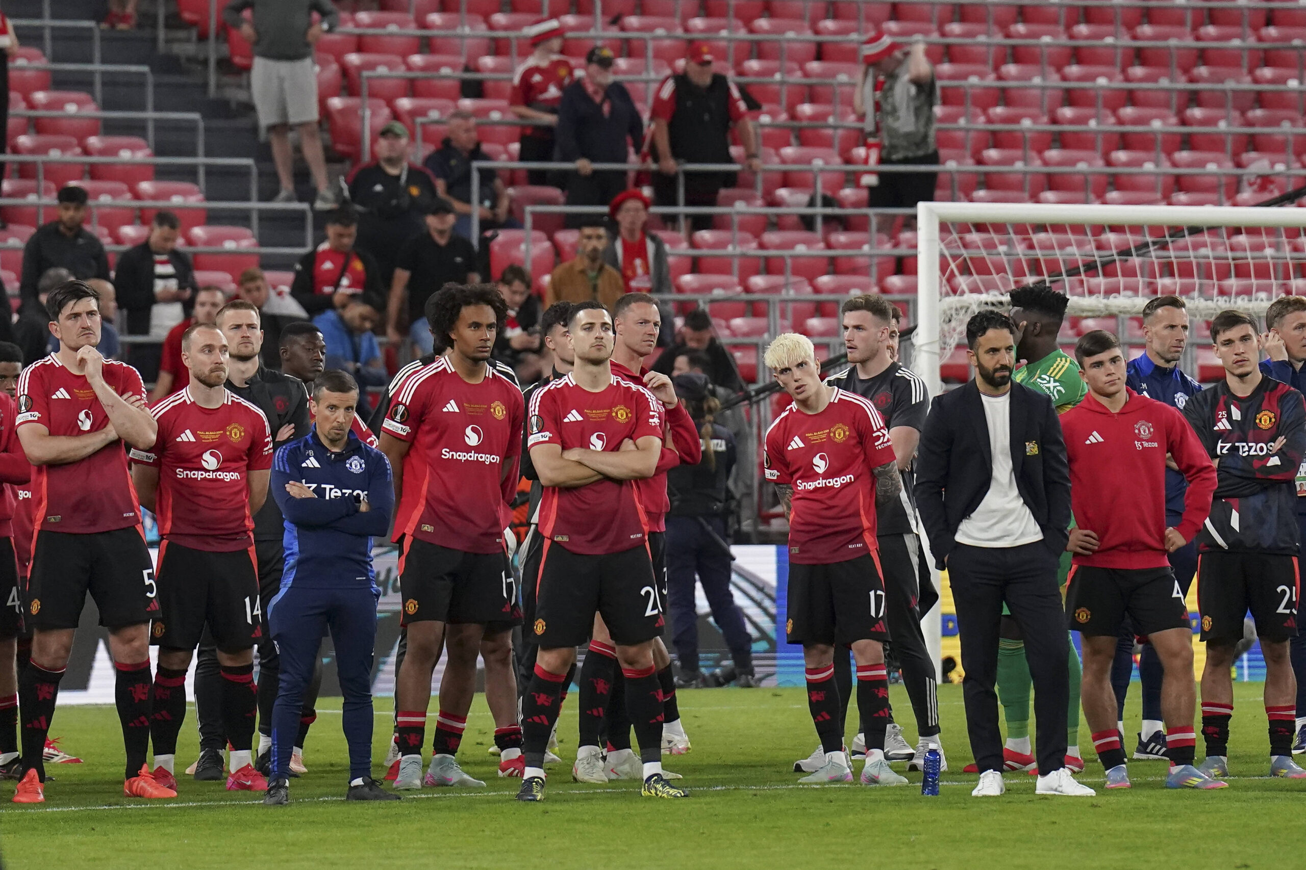 Tottenham Hotspur FC v Manchester United, ManU FC Manchester United Manager Head Coach Ruben Amorim and players dejected after losing during the Tottenham Hotspur FC v Manchester United FC UEFA Europa League Final at the Estadio de San Mames, Bilbao, Biscay, Spain on 21 May 2025 Credit: Eleanor Hoad/Every Second Media Editorial use only. All images are copyright Every Second Media Limited. No images may be reproduced without prior permission. Copyright: xIMAGO/EveryxSecondxMediax ESM-1483-0033 EleanorxHoadx/xEveryxSecondxMediax
2025.05.21 Bilbao
pilka nozna , Liga Europy , final
Tottenham Hotspur - Manchester United
Foto IMAGO/PressFocus
!!! POLAND ONLY !!!