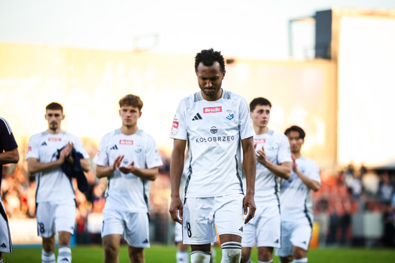 2025.05.25 Nieciecza
Pilka nozna Betclic 1 liga 2024/2025
Bruk-Bet Termalica Nieciecza - Kotwica Kolobrzeg
N/z Kotwica Kolobrzeg spadek
Foto Marta Badowska / PressFocus

2025.05.25 Nieciecza
Football Polish Betclic 1 league 2024/2025
Kotwica Kolobrzeg spadek
Credit: Marta Badowska / PressFocus