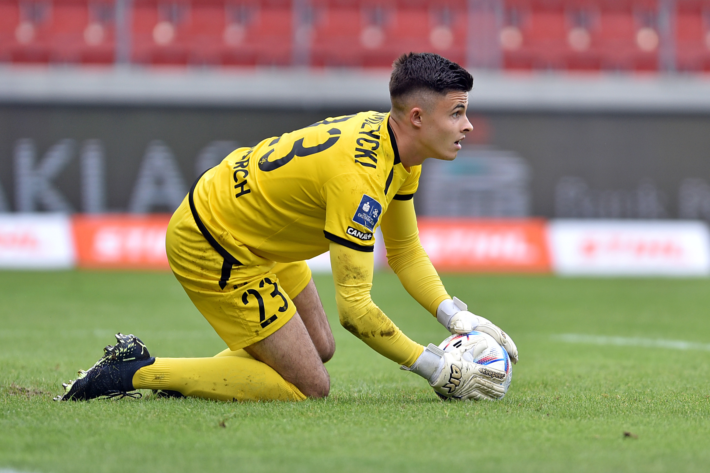 2022.08.28 Krakow
Pilka nozna, PKO BP Ekstraklasa, sezon 2022/2023
Cracovia Krakow - Warta Poznan
N/z Karol Niemczycki
Foto Krzysztof Porebski / PressFocus

2022.08.28 Krakow
Football, Polish top league - first level, 2022/23 season
Cracovia Krakow - Warta Poznan
Karol Niemczycki
Credit: Krzysztof Porebski / PressFocus