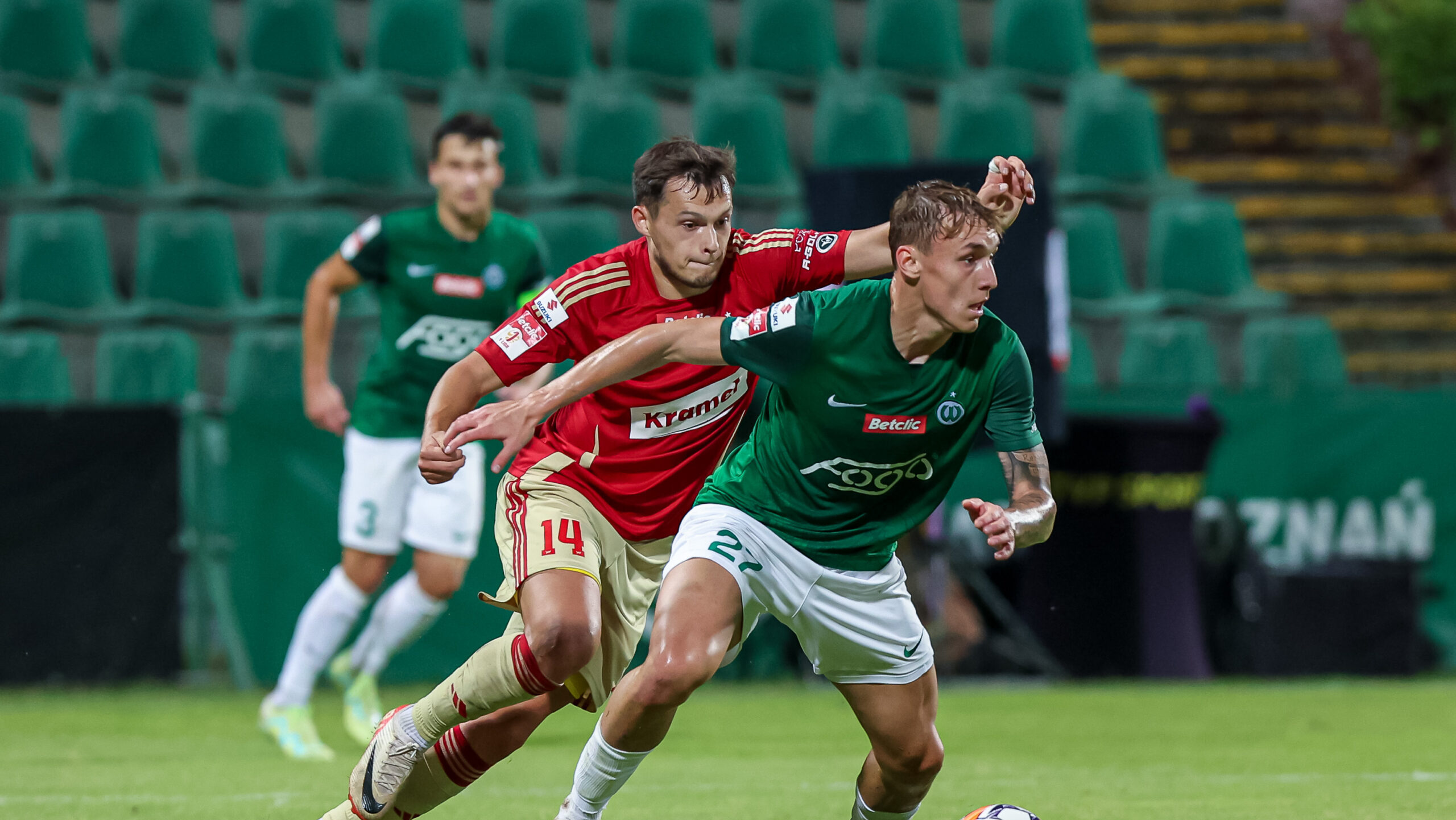 2024.08.20 Grodzisk Wielkopolski
Pilka nozna Betclic 1 liga sezon 2024/2025
Warta Poznan - LKS Lodz
N/z Michal Mokrzycki Kacper Przybylko
Foto Pawel Jaskolka / PressFocus

2024.08.20 Grodzisk Wielkopolski
Football Polish Betclic first  season 2024/2025
Warta Poznan - LKS Lodz
Credit: Pawel Jaskolka / PressFocus