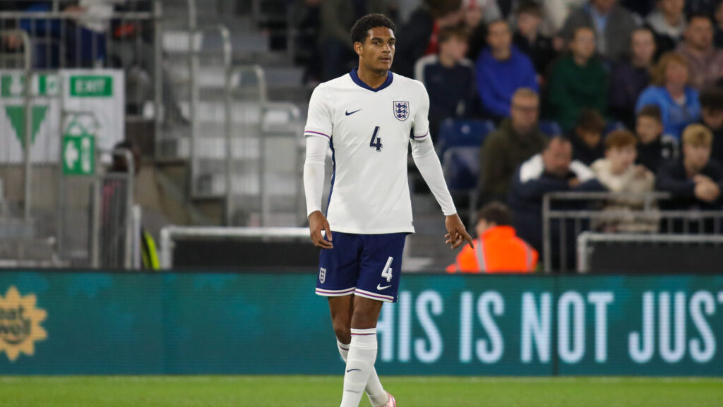 Luton, England, September 9th 2024: Jarrel Quansah (4 England U21) during the friendly game between England U21 and Austria U21 at Kenilworth Road in Luton, England  (Alexander Canillas/SPP) (Photo by Alexander Canillas/SPP/Sipa USA)
2024.09.09 Luton
Pilka nozna , miedzynarodowy mecz towarzyski reprezentacji U-21
Anglia U21 - Austria U21
Foto Alexander Canillas/SPP/SIPA USA/PressFocus

!!! POLAND ONLY !!!
