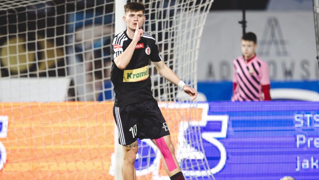 2025.03.07 Chojnice Pilka Nozna Betclic 2 liga sezon 2024/2025 Mecz Chojniczanka Chojnice - LKS II Lodz N/z Oliwier Slawinski gol bramka radosc Foto Piotr Matusewicz / PressFocus

2025.03.07 Chojnice
Football Polish second division season 2024/2025
Chojniczanka Chojnice - LKS II Lodz
Oliwier Slawinski gol bramka radosc
Credit: Piotr Matusewicz / PressFocus