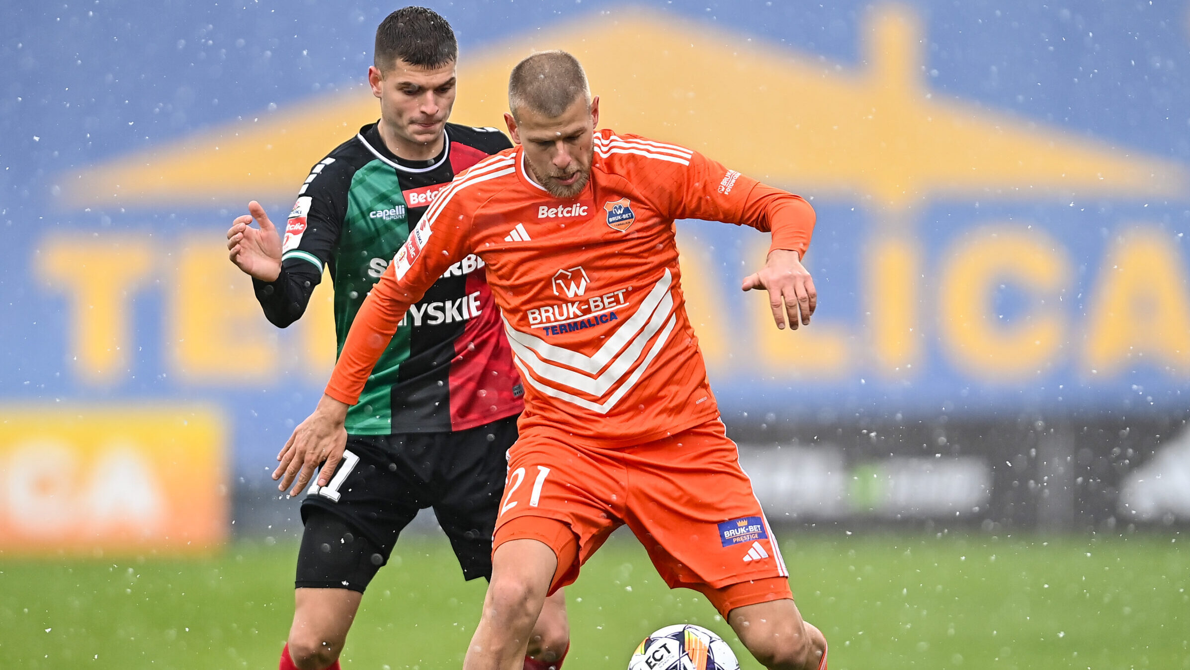 2025.03.15 Nieciecza
Pilka nozna Betclic 1 Liga sezon 2024/2025
Bruk-Bet Termalica Nieciecza - GKS Tychy
N/z Marcel Blachewicz Damian Hilbrycht)
Foto Lukasz Sobala / PressFocus

2025.03.15 Nieciecza
Football Polish First League season 2024/2025
Bruk-Bet Termalica Nieciecza - GKS Tychy
Marcel Blachewicz Damian Hilbrycht)
Credit: Lukasz Sobala / PressFocus