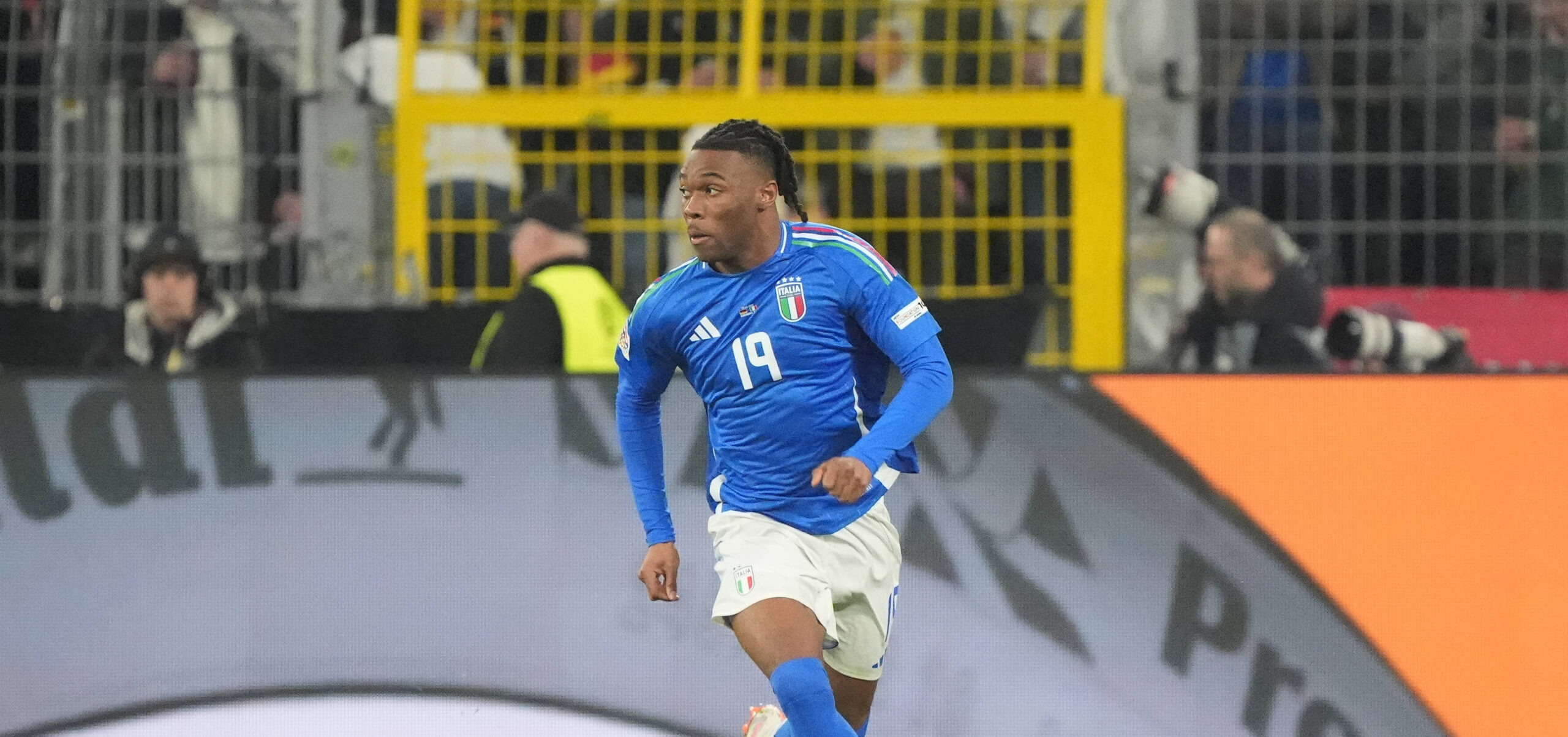 Iyenoma Udogie Italien, Italy, Italia, 19 - Dortmund 23.03.2025: Deutschland vs. Italien, UEFA Nations League Viertelfinale Ruckspiel, Signal Iduna Park *** Iyenoma Udogie Italy, Italy, Italia, 19 Dortmund 23 03 2025 Germany vs Italy, UEFA Nations League quarter-final second leg, Signal Iduna Park
2025.03.23 Dortmund
pilka nozna , Liga Narodow UEFA
Niemcy - Wlochy
Foto IMAGO/PressFocus

!!! POLAND ONLY !!!