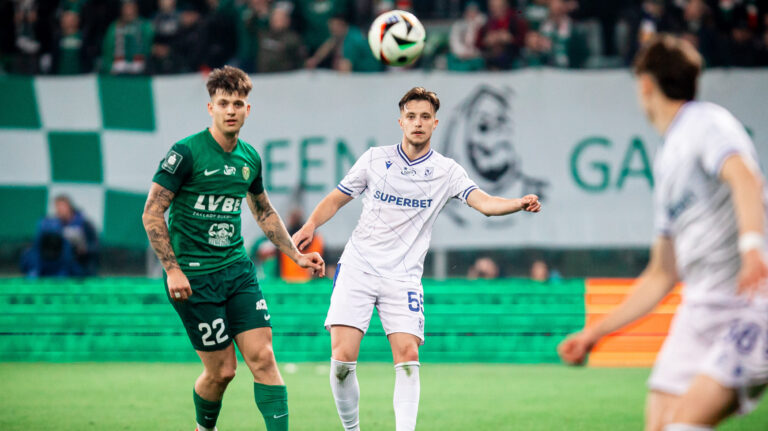 2025.03.29 Wroclaw
Wroclaw Pilka nozna, PKO BP Ekstraklasa, sezon 2024/2025
Slask Wroclaw - Lech Poznan
N/z Maksymilian Pingot
Foto Mateusz Porzucek PressFocus

2025.03.29 Wroclaw
Football, Polish top league - first level, 2024/25 season
Slask Wroclaw - Lech Poznan
Maksymilian Pingot
Credit: Mateusz Porzucek PressFocus