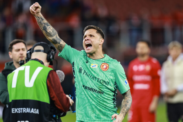 2025.04.04 Lodz
pilka nozna PKO Ekstraklasa sezon 2024/2025
Widzew Lodz - Lechia Gdansk
N/z Rafal Gikiewicz
Foto Artur Kraszewski / PressFocus
2025.04.04 Lodz
Football - Polish PKO Ekstraklasa season 2024/2025
Widzew Lodz - Lechia Gdansk
Rafal Gikiewicz
Credit: Artur Kraszewski / PressFocus