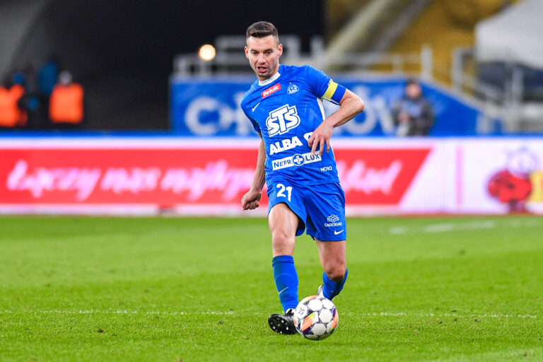 2025.04.10 Chorzow
Pilka nozna Pierwsza Liga Betclic 1 Liga Sezon 2024/2025
Ruch Chorzow - Miedz Legnica
N/z Maciej Sadlok
Foto Marcin Bulanda / PressFocus
2025.04.10 Chorzow
Football Polish Betclic First I League Season 2024/2025
Ruch Chorzow - Miedz Legnica
Maciej Sadlok
Credit: Marcin Bulanda / PressFocus