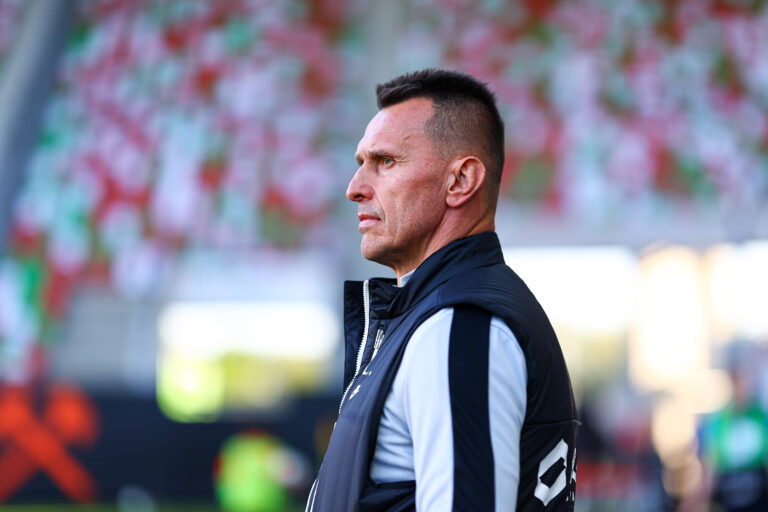 2025.04.28 Lubin
pilka nozna PKO Ekstraklasa sezon 2024/2025
KGHM Zaglebie Lubin - Stal Mielec
N/z Leszek Ojrzynski
Foto Pawel Andrachiewicz / PressFocus

2025.04.28 Lubin
Football - Polish PKO Ekstraklasa season 2024/2025
KGHM Zaglebie Lubin - Stal Mielec
Leszek Ojrzynski
Credit: Pawel Andrachiewicz / PressFocus
