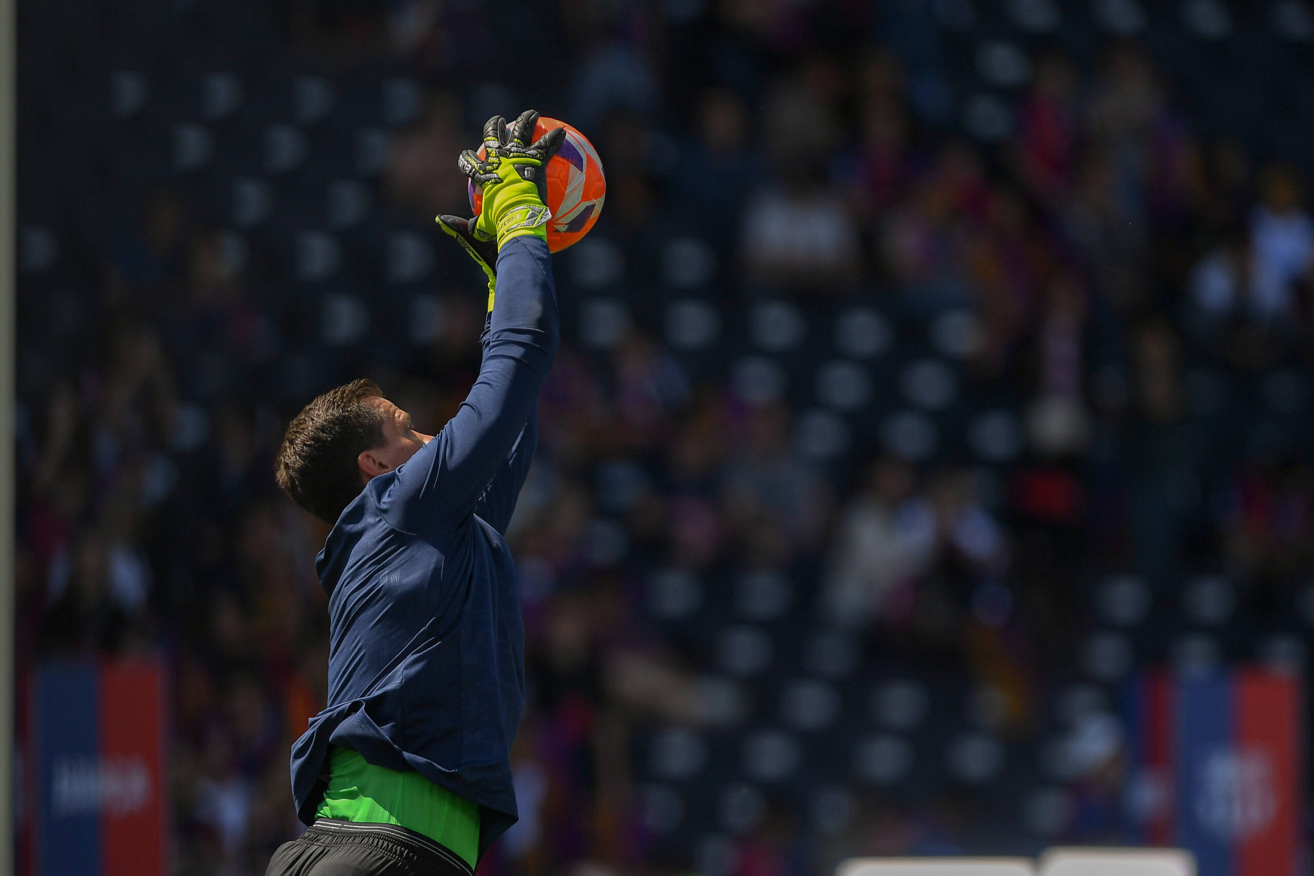 FC Barcelona, Barca v REAL MADRID OLIMPIC STADIUM LLUIS COMPANYS. MONTJUIC,BARCELONA. May 11, 2025 FC BARCELONA vs REAL MADRID May 11 ,2025 Wojciech Szczesny 25 goalkeeper of FC Barcelona warming up during the match between FC Barcelona and Real Madrid corresponding to the thirty five day of La Liga EA Sports at at Olimpic Stadium Lluis Companys of Montjuic in Barcelona, Spain. Barcelona ESP Copyright: xS.xRosx
2025.05.11 Barcelona
pilka nozna , liga hiszpanska
FC Barcelona - Real Madryt
Foto IMAGO/PressFocus

!!! POLAND ONLY !!!