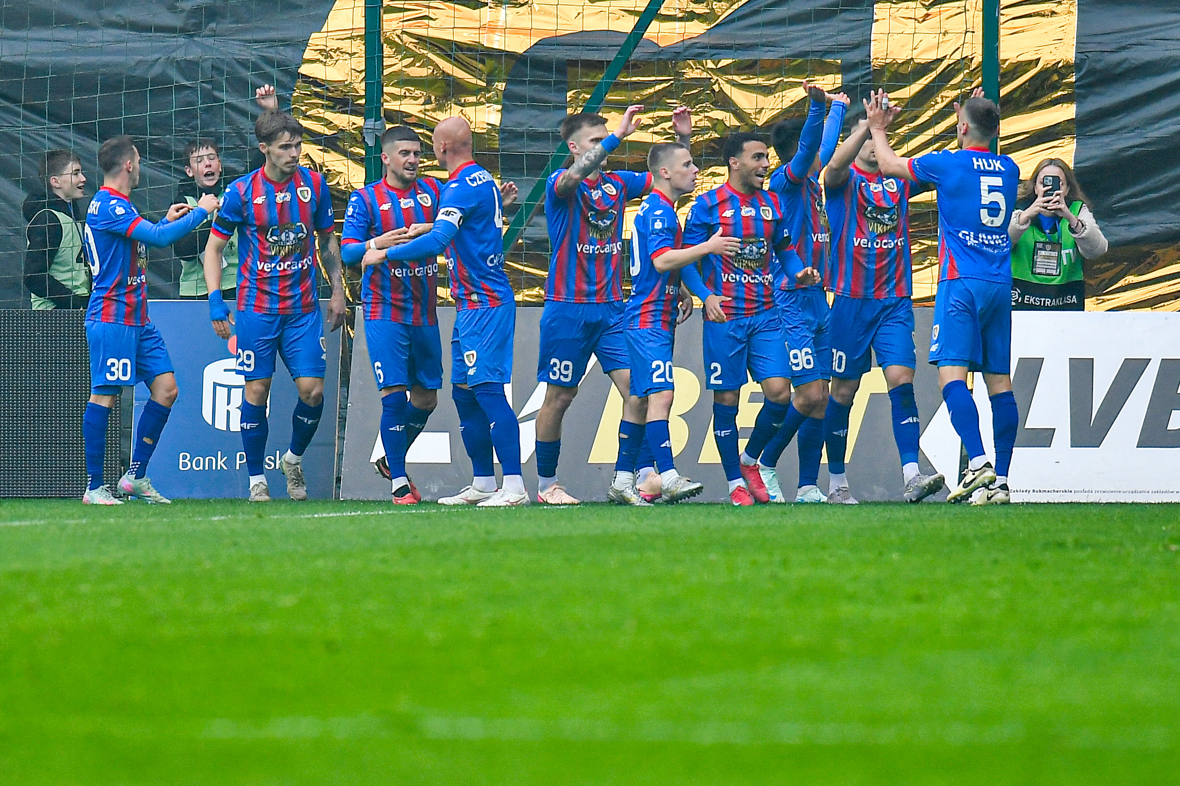 2025.05.17 Gliwice
Pilka nozna PKO BP Ekstraklasa Sezon 2024/2025
Piast Gliwice - Gornik Zabrze
N/z Tomas Huk, radosc, radosc po golu, radosc po bramce
Foto Marcin Bulanda / PressFocus
2025.05.17 Gliwice
Football Polish PKO BP Ekstraklasa League Season 2024/2025
Piast Gliwice - Gornik Zabrze
Tomas Huk, radosc, radosc po golu, radosc po bramce
Credit: Marcin Bulanda / PressFocus