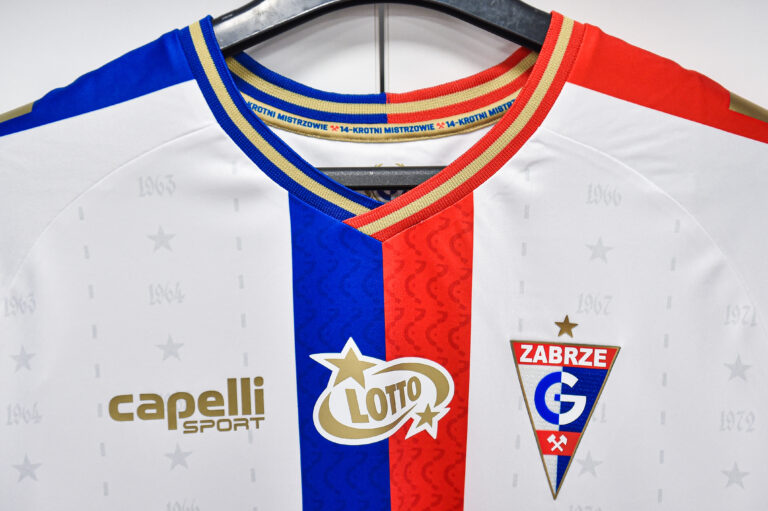 2025.05.24 Zabrze
Pilka nozna PKO BP Ekstraklasa Sezon 2024/2025
Gornik Zabrze - Korona Kielce
N/z szatnia Gornika, koszulki, koszulka nowa
Foto Marcin Bulanda / PressFocus
2025.05.24 Zabrze
Football Polish PKO BP Ekstraklasa League Season 2024/2025
Gornik Zabrze - Korona Kielce
szatnia Gornika, koszulki, koszulka nowa
Credit: Marcin Bulanda / PressFocus