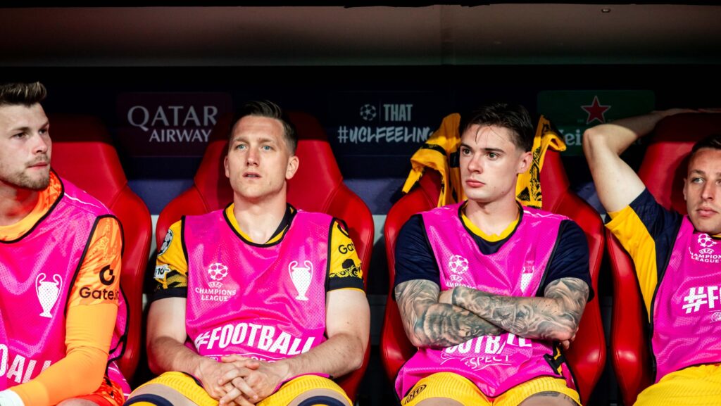 2025.05.31 Monachium
2024/2025 UEFA Final Ligi Mistrzow 
Allianz Arena Monachium
PSG - Inter Mediolan
N/z Piotr Zielinski Nicola Zalewski na lawce rezerwowych
Foto Mateusz Porzucek PressFocus

2025.05.31 Monachium
UEFA Champions League Final
Allianz Arena stadium
Munich
Paris Saint Germain - 
FC Internazionale Milano
PSG - Inter Mediolan
Piotr Zielinski Nicola Zalewski na lawce rezerwowych
Credit: Mateusz Porzucek PressFocus