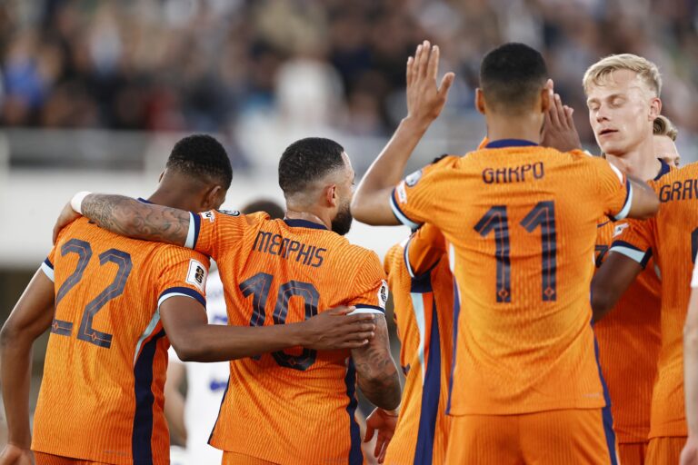 6/7/2025 - HELSINKI - (L-R) Denzel Dumfries of the Netherlands, Memphis Depay of the Netherlands, Cody Gakpo of the Netherlands, Jan Paul van Hecke of the Netherlands celebrate the 0-2 during the World Cup qualifier between Finland and the Netherlands at the Olympic Stadium on June 7, 2025 in Helsinki, Finland. ANP MAURICE VAN STEEN /ANP/Sipa USA
2025.06.07 Helsinki
pilka nozna kwalifikacje do Mistrzostw Swiata
Finlandia - Holandia
Foto ANP/SIPA USA/PressFocus
!!! POLAND ONLY !!!