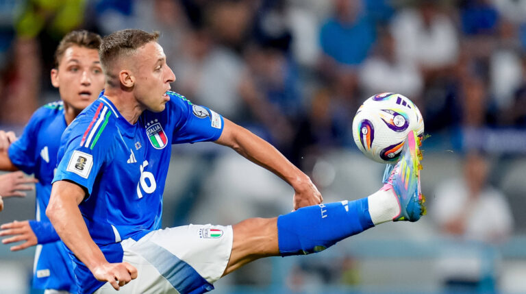 Italy v Moldova - FIFA 2026 World Cup Qualifier Davide Frattesi of Italy celebrates the victory during the FIFA 2026 Qualifier match between Italy and Moldova at Mapei Stadium on June 09, 2025 in Reggio Emilia, Italy. Reggio Emilia Mapei Stadium Reggio Emilia Italy Copyright: xGiuseppexMaffiax WorldCupQual_ItalyvMoldova_090625_BRU9355
2025.06.09 Reggio Emilia
pilka nozna , eliminacje , kwalifikacje do Mistrzostw Swiata 2026
Wlochy - Moldawia
Foto IMAGO/PressFocus
!!! POLAND ONLY !!!