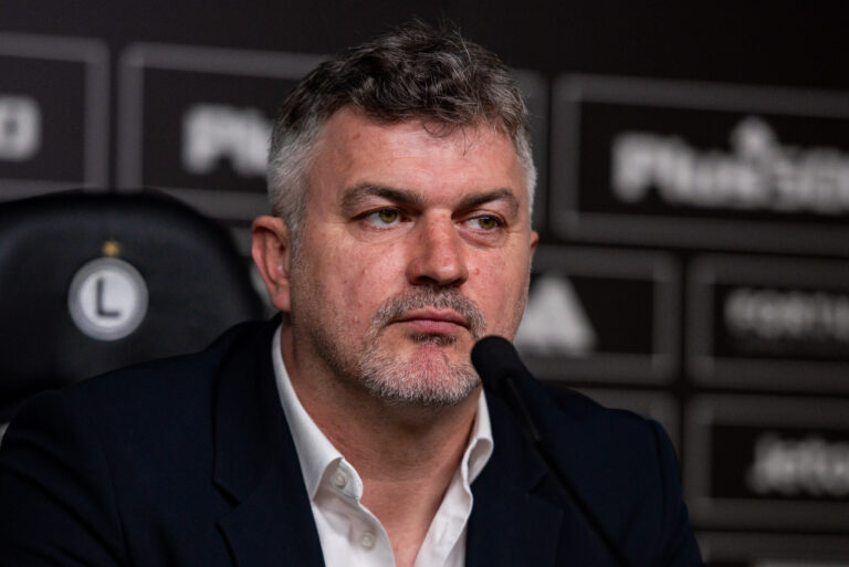 2025.06.16 Warszawa Pilka nozna , Ekstraklasa, konferencja prasowa trenera, Legia Warszawa N/z  Michal Zewlakow  Foto Wojciech Dobrzynski / Legionisci.com / PressFocus 
2025.06.16 Warsaw Football , Polish league, press conference Credit: Wojciech Dobrzynski / Legionisci.com / PressFocus