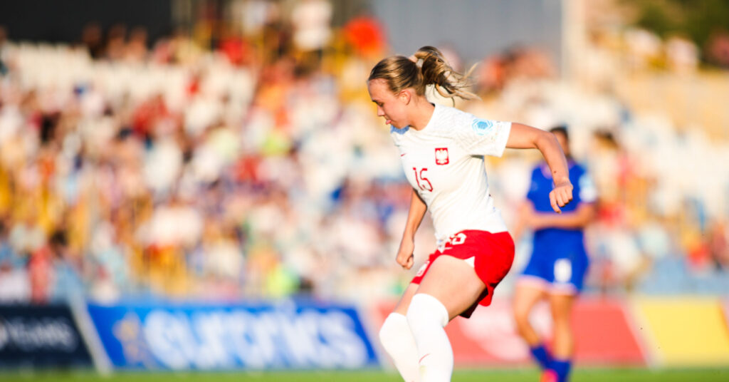 2025.06.18 Mielec
Pilka nozna Mistrzostwa Europy U19
Polska - Francja
N/z Weronika Arasniewicz
Foto Marta Badowska / PressFocus

2025.06.18 Mielec
Football UEFA Women’s U19 2025
Weronika Arasniewicz
Credit: Marta Badowska / PressFocus