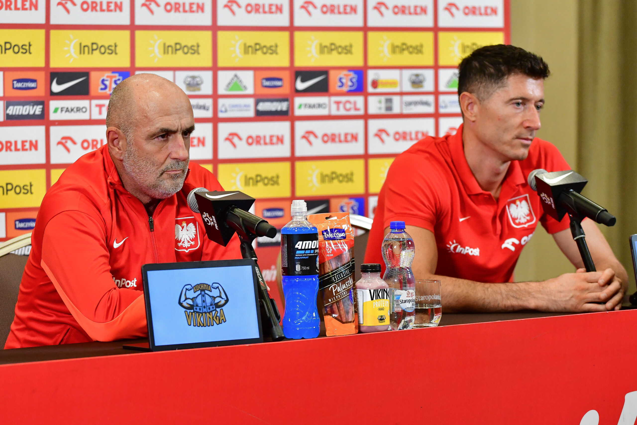 2024.09.02 Warszawa
pilka nozna Reprezentacja Polski
Konferencja prasowa reprezentacji Polski
N/z Michal Probierz Robert Lewandowski
Foto Pawel Bejnarowicz / PressFocus

2024.09.02 Warszawa
Football - Polish National Team
Konferencja prasowa reprezentacji Polski
Michal Probierz Robert Lewandowski
Credit: Pawel Bejnarowicz / PressFocus
