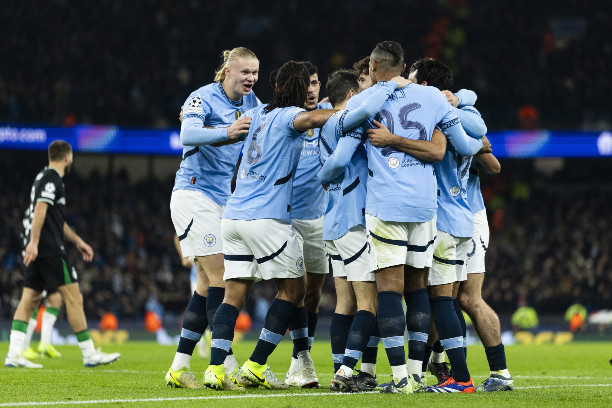 Gwiazda Manchesteru City blisko niespodziewanego transferu! Ma zasilić klub reprezentanta Polski