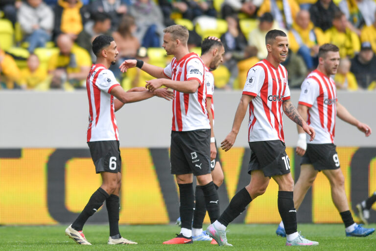 2025.05.11 Katowice
pilka nozna PKO Ekstraklasa sezon 2024/2025
GKS Katowice - Cracovia Krakow
N/z bramka gol radosc Amir Al-Ammari
Foto Lukasz Laskowski / PressFocus

2025.05.11 Katowice
Football - Polish PKO Ekstraklasa season 2024/2025
GKS Katowice - Cracovia Krakow
bramka gol radosc Amir Al-Ammari
Credit: Lukasz Laskowski / PressFocus