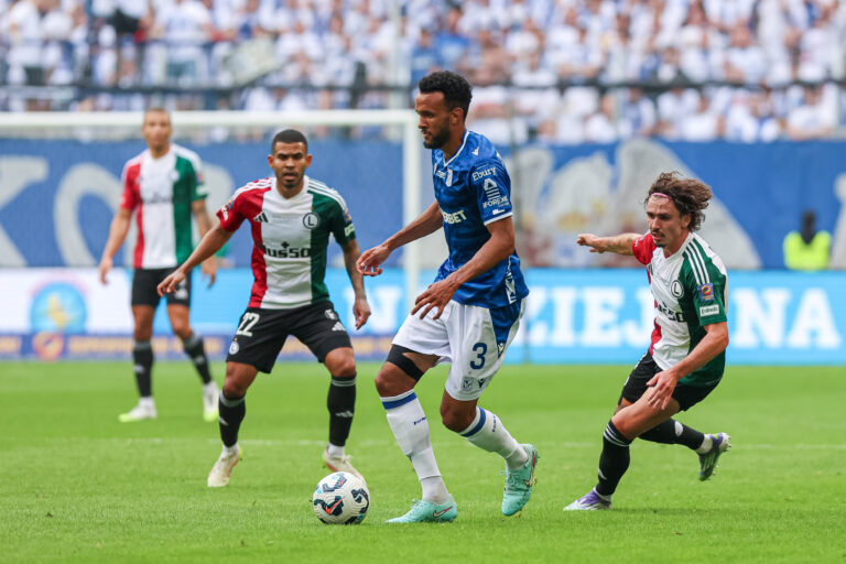 2025.07.13 Poznan
Pilka nozna Superpuchar polski
Lech Poznan - Legia Warszawa
N/z Alex Douglas
Foto Pawel Jaskolka / PressFocus

2025.07.13 Poznan
Football Polish Supercup 
Lech Poznan - Legia Warszawa

Credit: Pawel Jaskolka / PressFocus