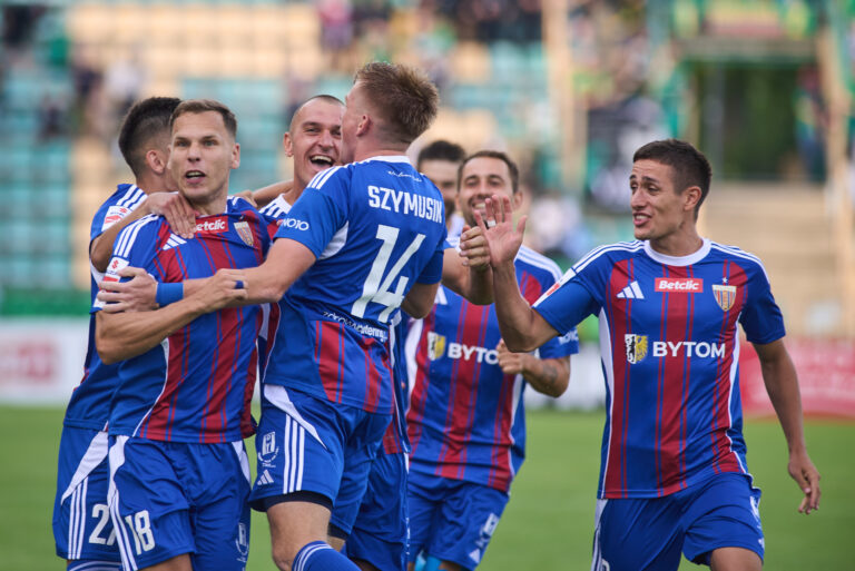 2025.07.19 Leczna Pilka nozna Betclic 1 Liga sezon 2025/2026 
Gornik Leczna - Polonia Bytom
N/z Tomasz Gajda Jakub Apolinarski Grzegorz Szymusik
Foto Ireneusz Wnuk / Press Focus 
2025.07.19 Leczna Football Polish Betclic 1 League Season 2025/2026 
Gornik Leczna - Polonia Bytom
Tomasz Gajda Jakub Apolinarski Grzegorz Szymusik
Credit: Ireneusz Wnuk / Press Focus
