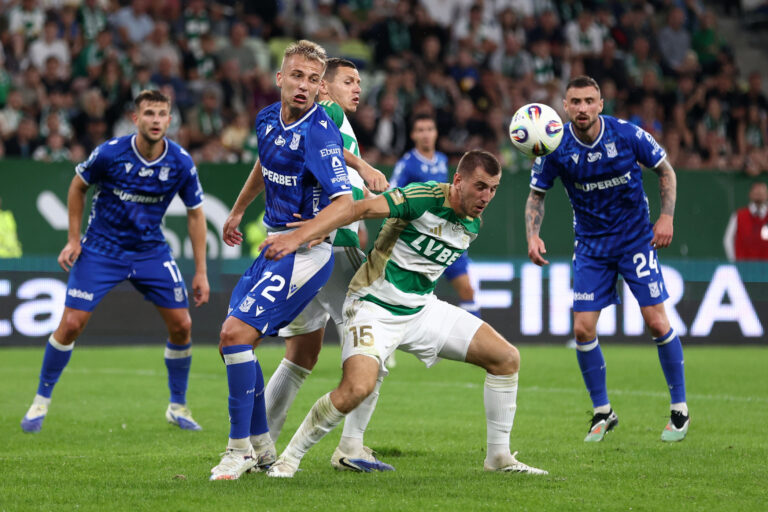 2025.07.26 Gdansk Pilka nozna PKO BP Ekstraklasa sezon 2025/2026 Lechia Gdansk - Lech Poznan N/z Mateusz Skrzypczak Maksym Diaczuk Dyachuk Foto Piotr Matusewicz / PressFocus

2025.07.26 Gdansk
Football Polish PKO BP Ekstraklasa season 2025/2026 
Lechia Gdansk - Lech Poznan 
Mateusz Skrzypczak Maksym Diaczuk Dyachuk 
Credit: Piotr Matusewicz / PressFocus