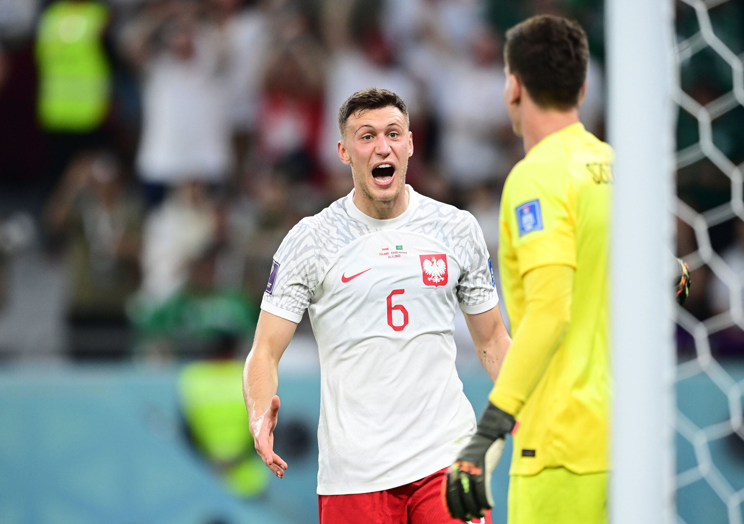 v.l. Krystian Bielik, Torwart Wojciech Szczesny (Polen)
Al Rayyan, 26.11.2022, FIFA Fussball WM 2022 in Katar, Gruppenphase, Polen - Saudi-Arabien/ PRESSINPHOTO/Sipa USA
2022.11.26 Al Rayyan
pilka nozna mistrzostwa swiata katar 2022
Polska - Arabia Saudyjska
Foto pressinphoto/SIPA USA/PressFocus

!!! POLAND ONLY !!!