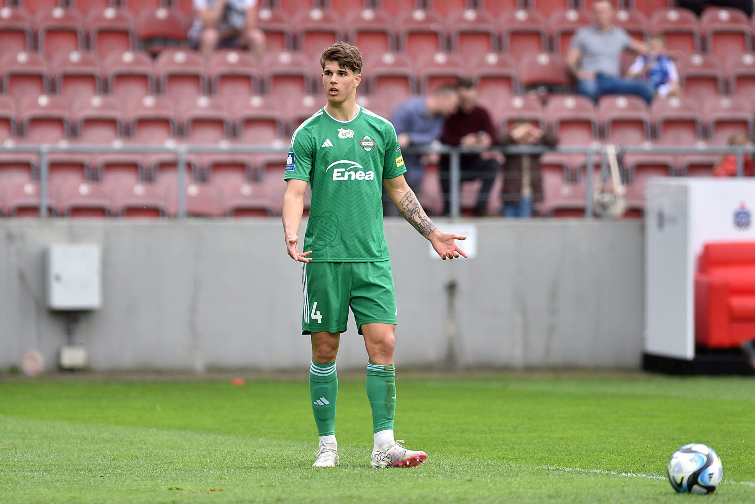 2024.04.01 Krakow
Pilka nozna, PKO BP Ekstraklasa, sezon 2023/2024
Puszcza Niepolomice - Radomiak Radom
N/z Luka Vuskovic
Foto Krzysztof Porebski / PressFocus

2024.04.01 Krakow
Football, Polish top league - first level, 2023/24 season
Puszcza Niepolomice - Radomiak Radom
Luka Vuskovic
Credit: Krzysztof Porebski / PressFocus