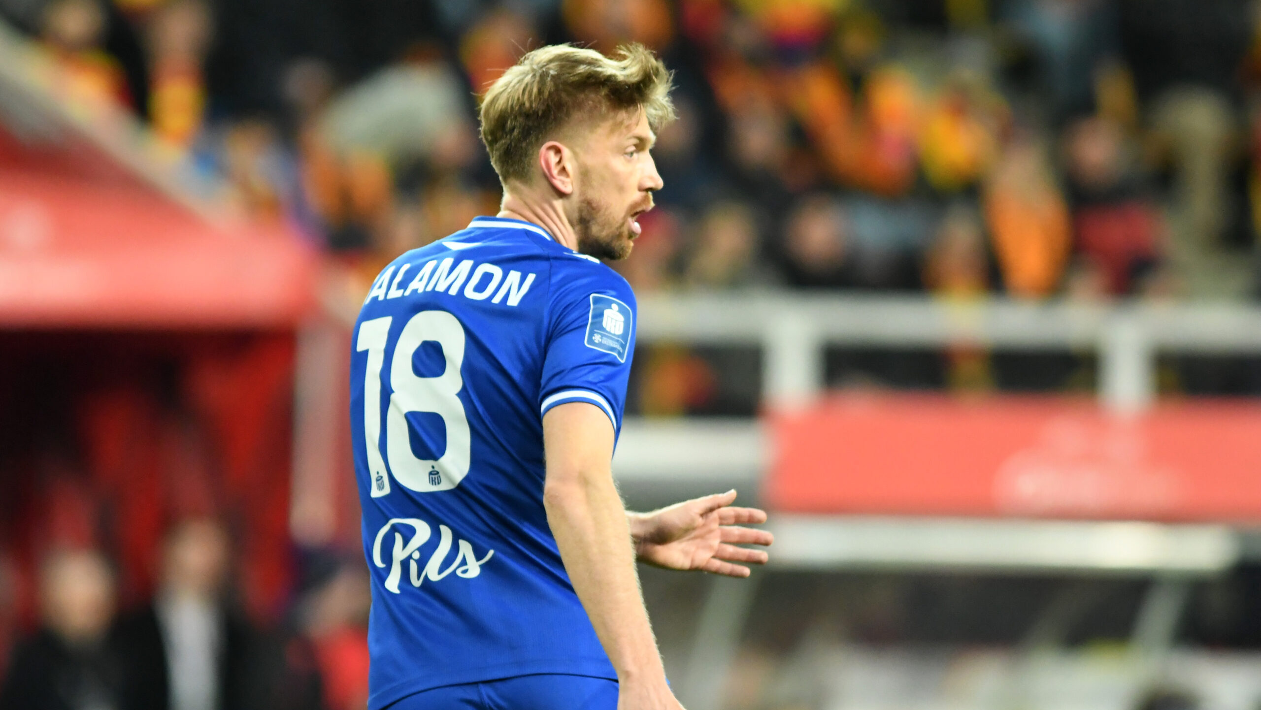 2025.03.16 Bialystok Pilka nozna PKO Ekstraklasa sezon 2024/2025 25. kolejka rozgrywek Jagiellonia Bialystok (zolto-czerwone) - Lech Poznan N/z Bartosz Salamon Foto Michal Kosc / PressFocus 
2025.03.16 Bialystok Football Polish PKO Ekstraklasa season 2024/2025 Jagiellonia Bialystok - Lech Poznan Credit Michal Kosc / PressFocus