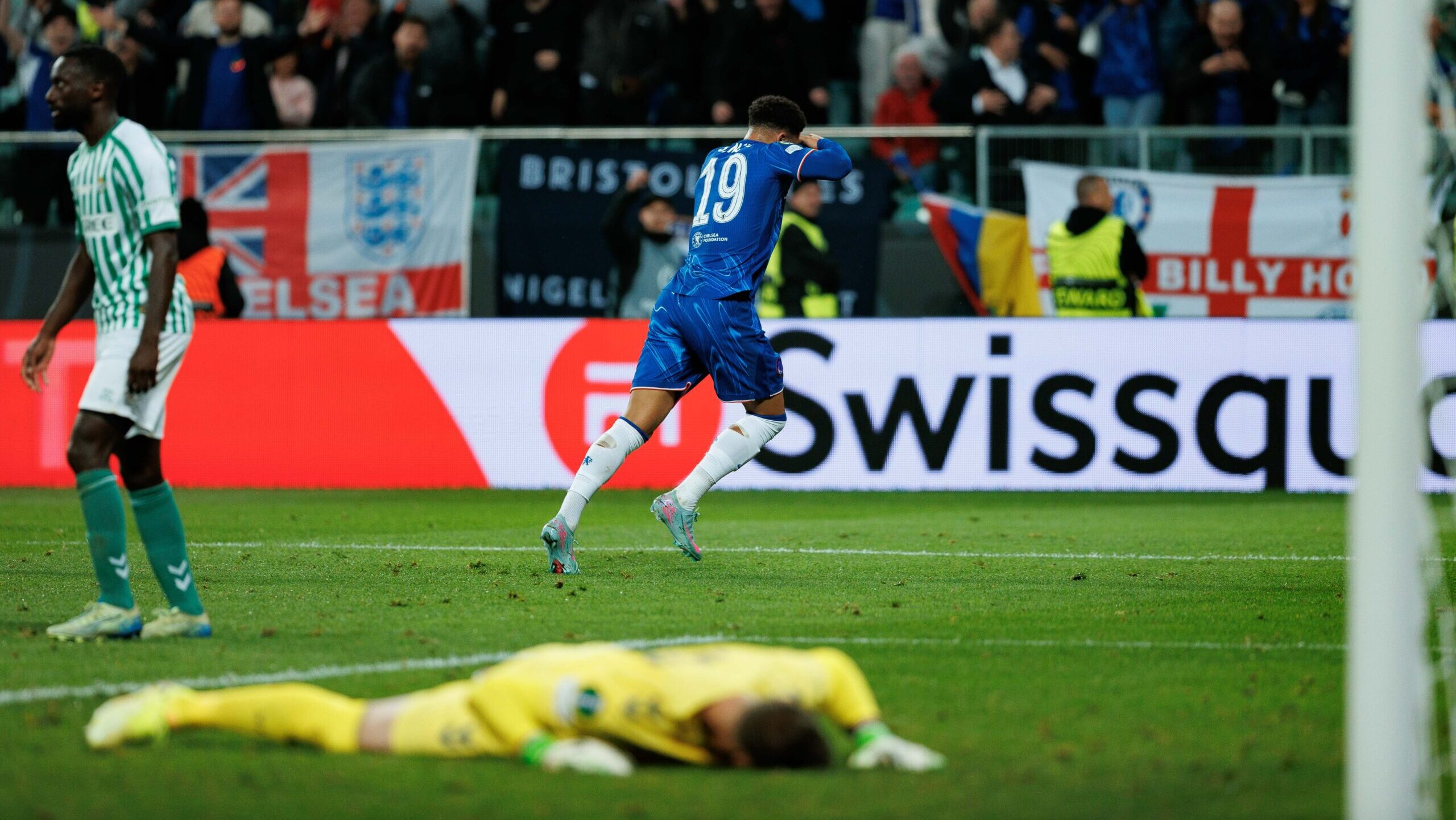 2025.05.28 Wroclaw
Pilka nozna Finał Liga Konferencji Europy sezon 2024/2025
Real Betis Sevilla - Chelsea FC
N/z Gol bramka radosc celebrity Jadon Sancho
Foto Tomasz Folta / PressFocus

2025.05.28 Wroclaw
Football Final UEFA Conference League season 2024/2025
Real Betis Sevilla - Chelsea FC London
Gol bramka radosc celebrity Jadon Sancho
Credit: Tomasz Folta / PressFocus