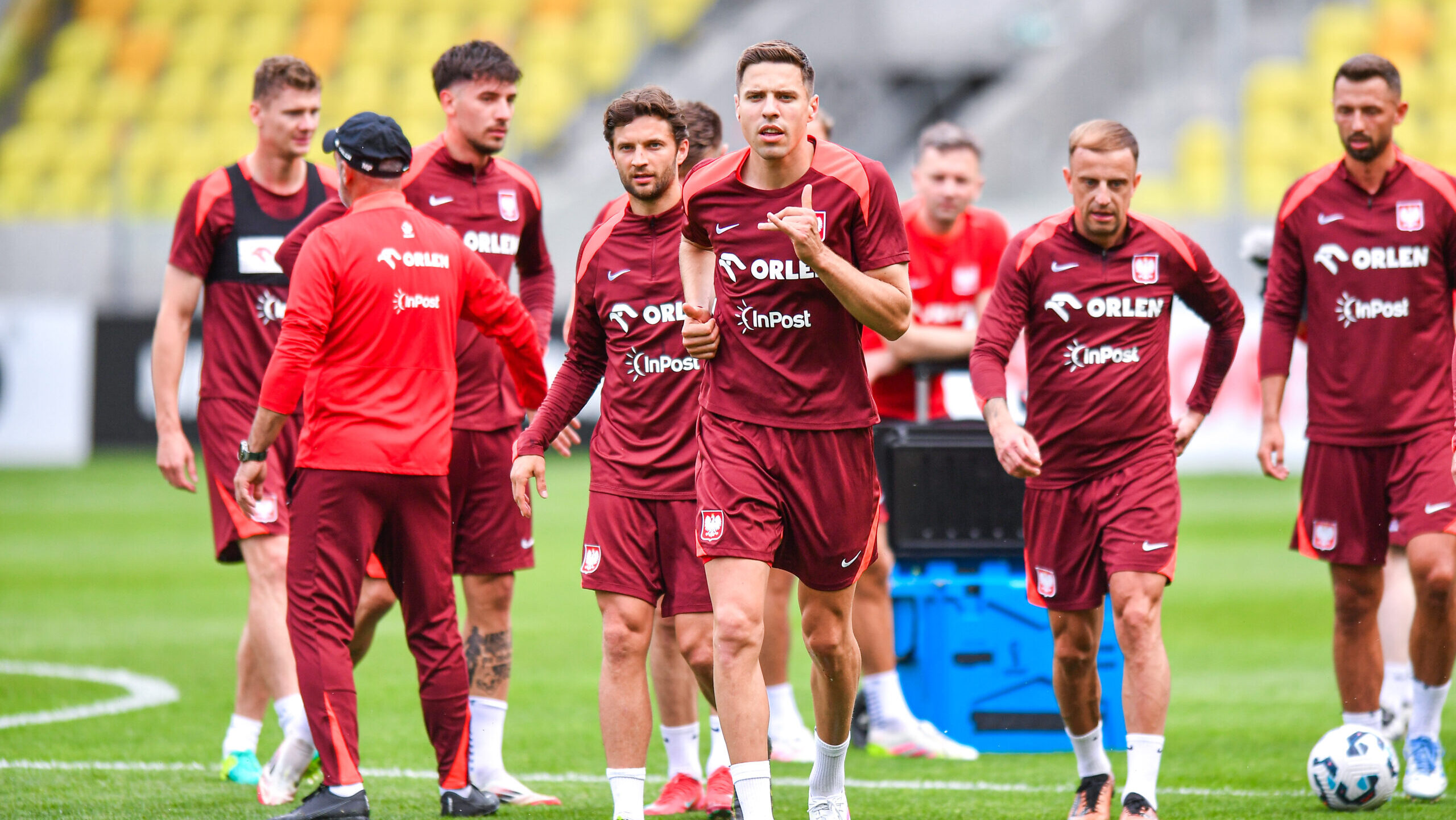 2025.06.02 Katowice
Pilka nozna Reprezentacja Polski Sezon 2025
Konferencja prasowa i trening reprezentacji Polski przed meczem towarzyskim z Moldawia
N/z Bartosz Bereszynski, Jan Bednarek
Foto Marcin Bulanda / PressFocus

2025.06.02 Katowice
Football Polish National Team Season 2025
Konferencja prasowa i trening reprezentacji Polski przed meczem towarzyskim z Moldawia
Bartosz Bereszynski, Jan Bednarek
Credit: Marcin Bulanda / PressFocus