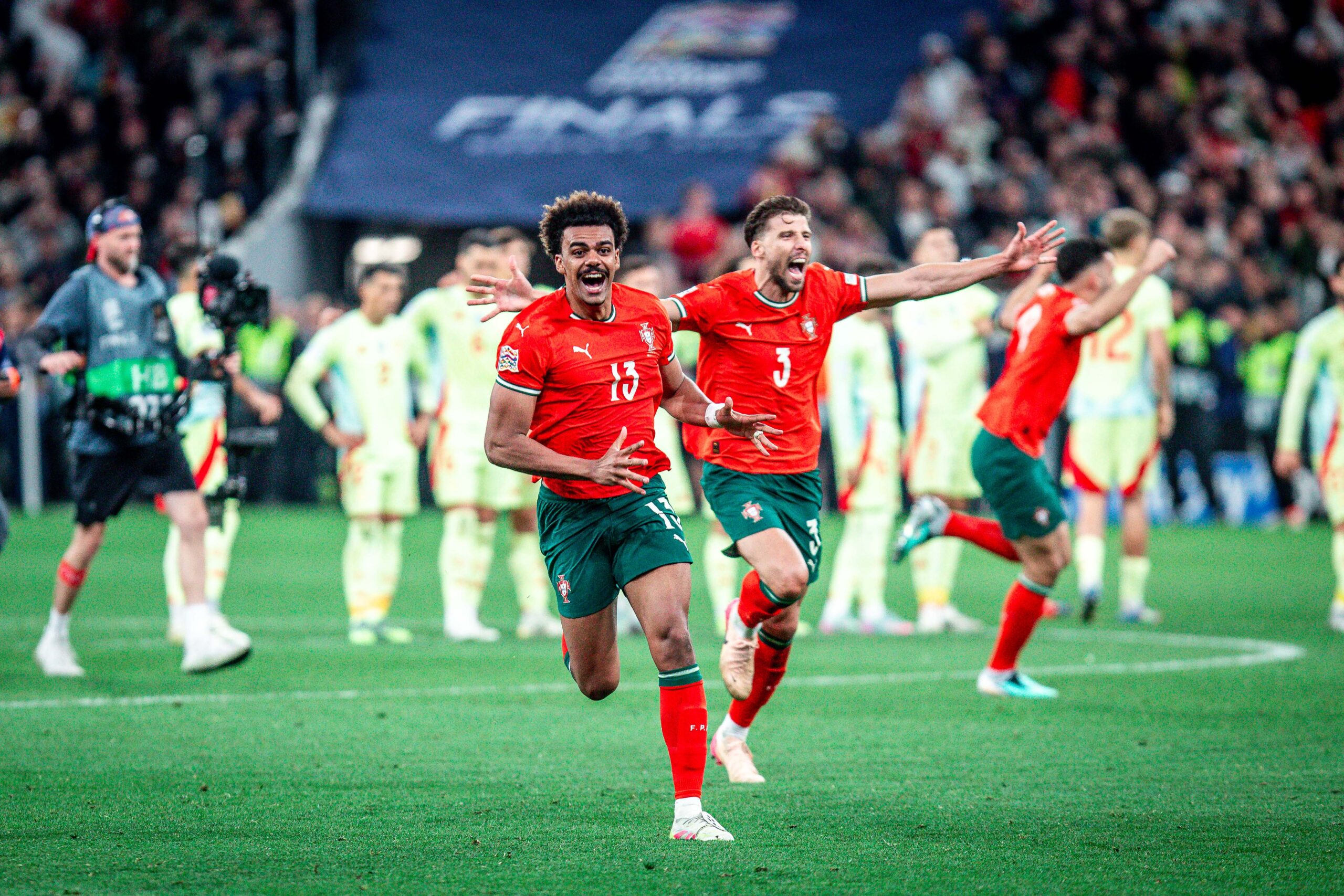 2025.06.09 Monachium
2024/2025 Final Ligi Narodow UEFA Portugalia - Hiszpania
N/z radosc pilkarzy portugalii po wygranych rzutach karnych Renato Veiga Ruben Dias happy after winning penalty shots
Foto Mateusz Porzucek PressFocus

2025.06.09 Monachium
UEFA Nations League Final
Allianz Arena stadium
Munich
Portugal - Spain
Portugalia - Hiszpania
radosc pilkarzy portugalii po wygranych rzutach karnych Renato Veiga Ruben Dias happy after winning penalty shots
Credit: Mateusz Porzucek PressFocus