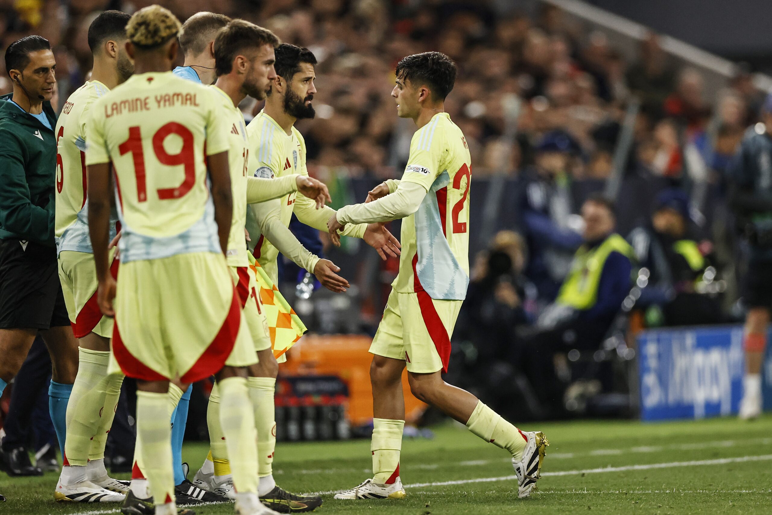6/8/2025 - MUNCHEN - (L-R) Lamine Yamal of Spain, Isco of Spain, Pedri of Spain during the UEFA Nations League final Portugal v. Spain at the Munich Football Arena on June 8, 2025 in Munich, Germany. ANP | Hollandse Hoogte | MAURICE VAN STEEN /ANP/Sipa USA
2025.06.08 Monachium
pilka nozna Liga Narodow
Portugalia - Hiszpania
Foto ANP/SIPA USA/PressFocus

!!! POLAND ONLY !!!