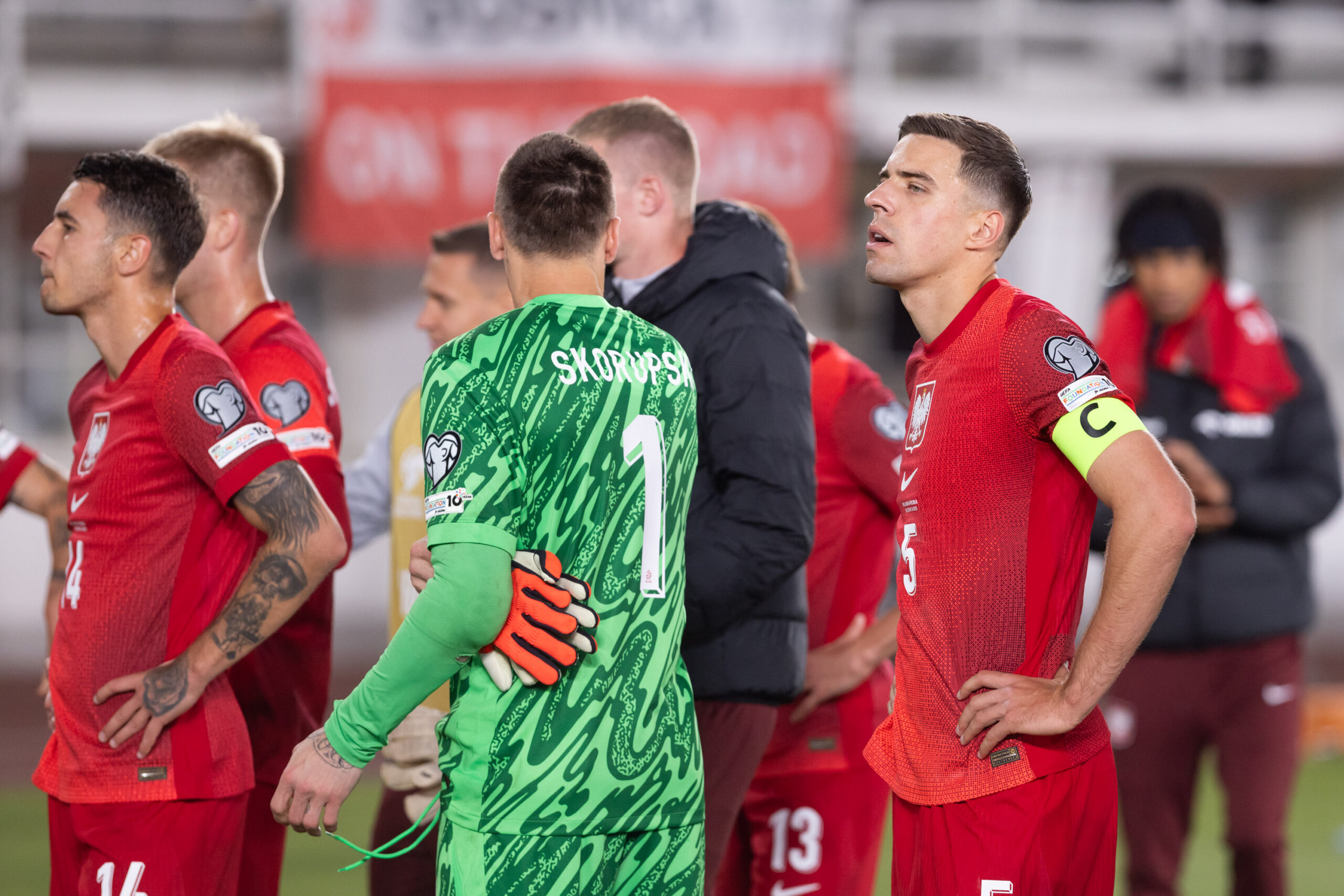 2025.06.10 Helsinki
pilka nozna FIFA Kwalifikacje do Mistrzostw Swiata
Finlandia - Polska
N/z Jan Bednarek, Lukasz Skorupski, Jakub Kiwior podziekowanie kibicom
Foto Marcin Karczewski / PressFocus

2025.06.10 Helsinki
Football - FIFA World Cup qualification
Finland - Poland
Jan Bednarek, Lukasz Skorupski, Jakub Kiwior podziekowanie kibicom
Credit: Marcin Karczewski / PressFocus