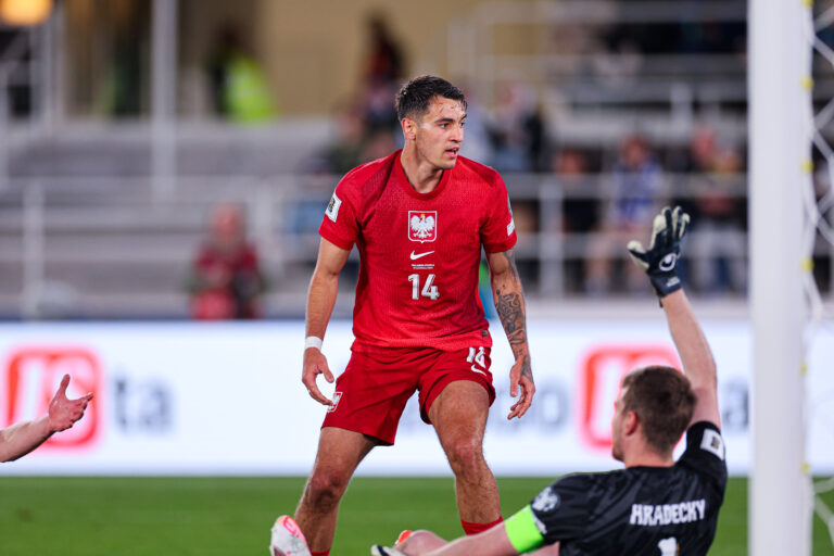 2025.06.10 Helsinki
pilka nozna FIFA Kwalifikacje do Mistrzostw Swiata
Finlandia - Polska
N/z Jakub Kiwior bramka gol radosc na 2-1
Foto Pawel Andrachiewicz / PressFocus

2025.06.10 Helsinki
Football - FIFA World Cup qualification
Finland - Poland
Jakub Kiwior bramka gol radosc na 2-1
Credit: Pawel Andrachiewicz / PressFocus