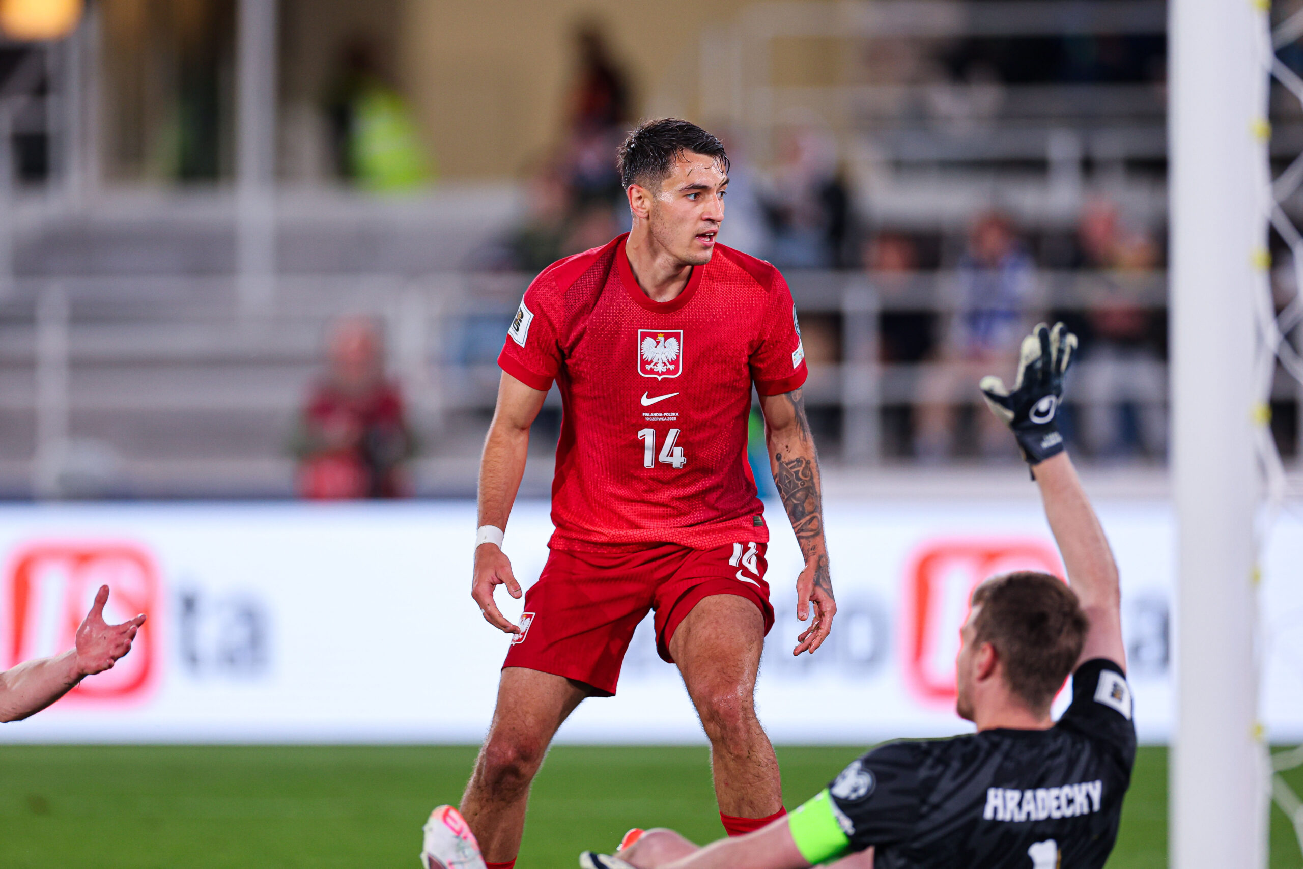 2025.06.10 Helsinki
pilka nozna FIFA Kwalifikacje do Mistrzostw Swiata
Finlandia - Polska
N/z Jakub Kiwior bramka gol radosc na 2-1
Foto Pawel Andrachiewicz / PressFocus

2025.06.10 Helsinki
Football - FIFA World Cup qualification
Finland - Poland
Jakub Kiwior bramka gol radosc na 2-1
Credit: Pawel Andrachiewicz / PressFocus