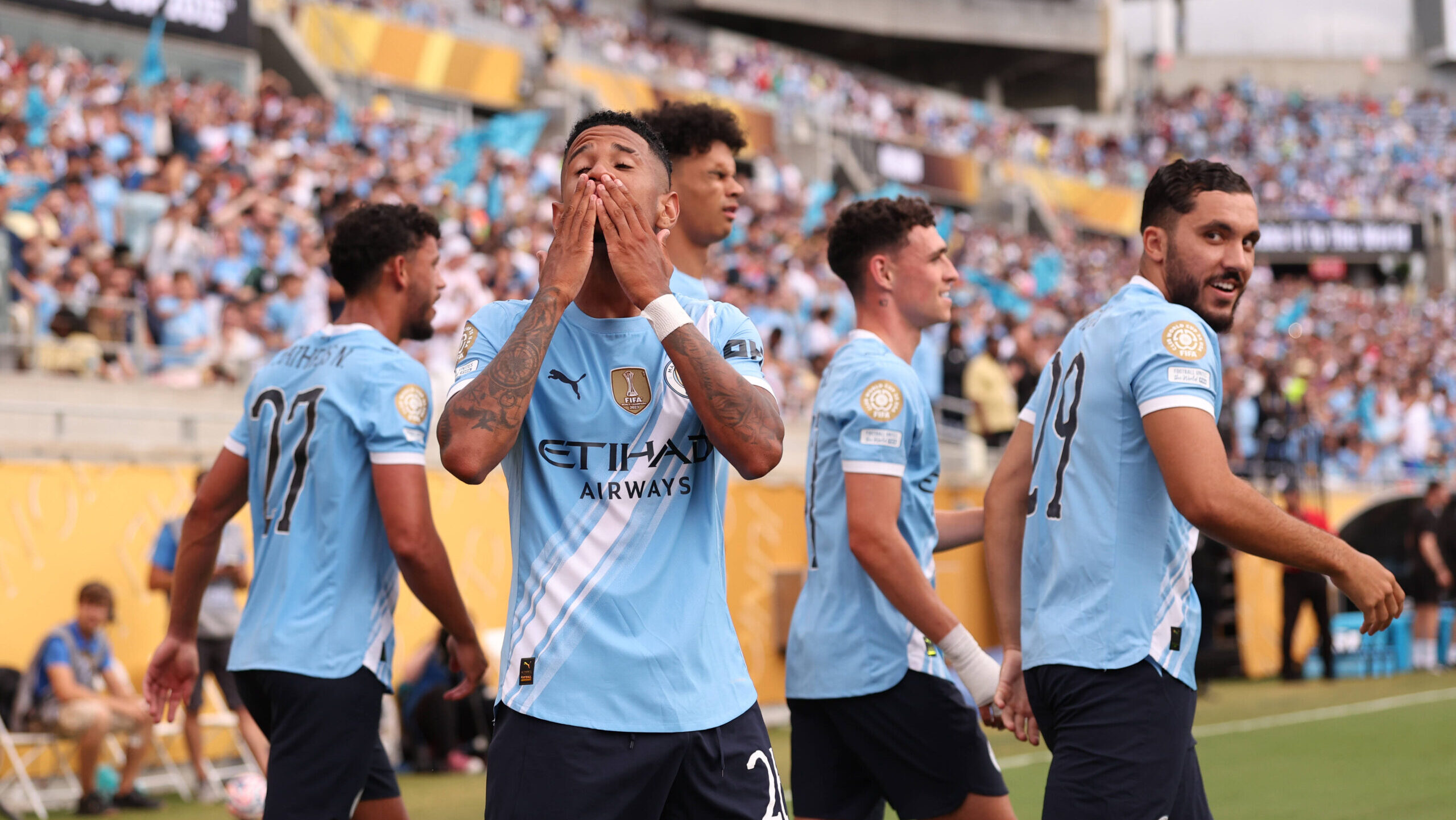 Orlando, USA, 26th June 2025. Savinho of Manchester City celebrating scoring their fifth goal during the Juventus vs Manchester City FIFA Club World Cup match at Camping World Stadium, Orlando. Picture credit should read: David Klein / Sportimage EDITORIAL USE ONLY. No use with unauthorised audio, video, data, fixture lists, club/league logos or live services. Online in-match use limited to 120 images, no video emulation. No use in betting, games or single club/league/player publications. SPI_110_DK_Juventus_Man_City SPI-3993-0105
2025.06.26 Orlando
pilka nozna , klubowe mistrzostwa swiata w pilce noznej FIFA
Juventus Turyn - Manchester City
Foto IMAGO/PressFocus

!!! POLAND ONLY !!!