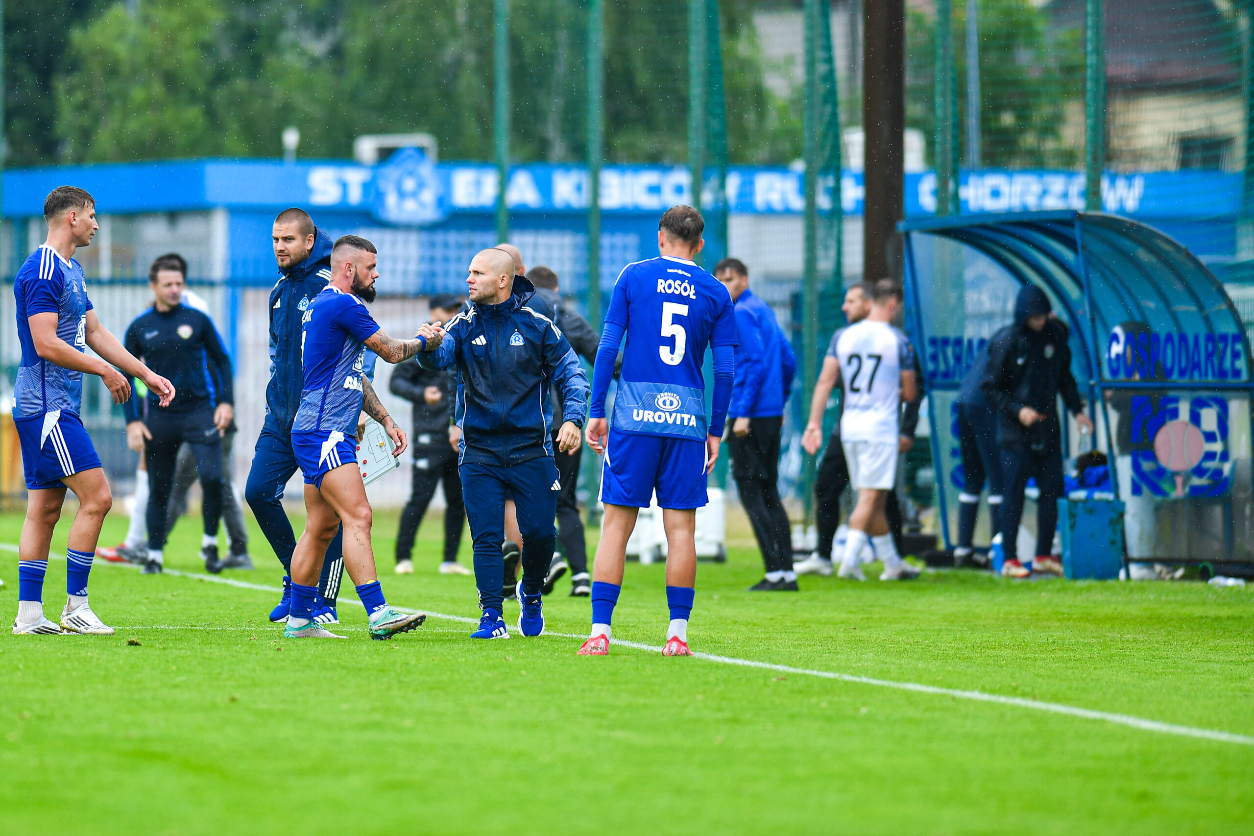 2025.07.09 Chorzow
Pilka nozna Sparing Mecz towarzyski Pierwsza Liga Betclic 1 Liga Sezon 2025/2026
Ruch Chorzow - Puszcza Niepolomice
N/z Milosz Kozak, Dawid Szulczek
Foto Marcin Bulanda / PressFocus

2025.07.09 Chorzow
Football Friendly Match Polish Betclic First I League Season 2025/2026
Ruch Chorzow - Puszcza Niepolomice
Milosz Kozak, Dawid Szulczek
Credit: Marcin Bulanda / PressFocus