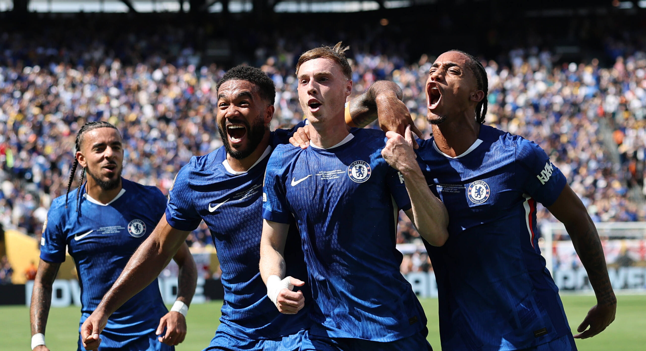 New Jersey, USA, 13th July 2025. Cole Palmer of Chelsea scoring their second goal during the Chelsea vs Paris Saint Germain FIFA Club World Cup Final match at Metlife Stadium, New Jersey. Picture credit should read: David Klein / Sportimage EDITORIAL USE ONLY. No use with unauthorised audio, video, data, fixture lists, club/league logos or live services. Online in-match use limited to 120 images, no video emulation. No use in betting, games or single club/league/player publications. SPI_069_DK_Chelsea_PSG SPI-4015-0069
2025.07.13 New Jersey
pilka nozna Klubowe Mistrzostwa Swiata 
Chelsea Londyn - PSG
Foto IMAGO/PressFocus

!!! POLAND ONLY !!!