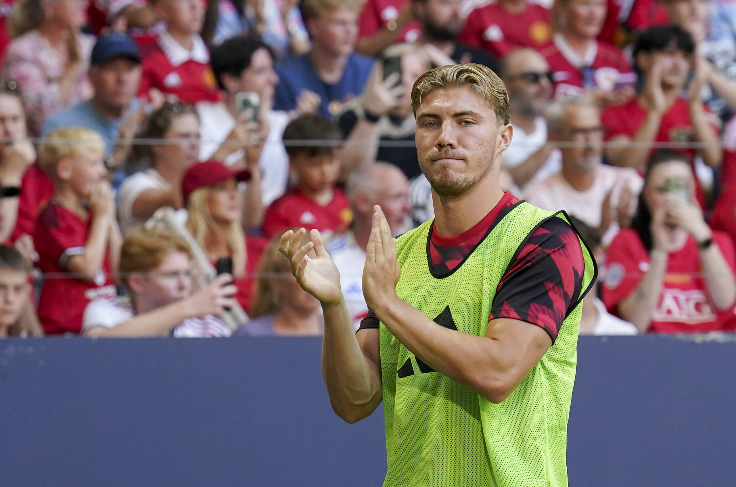 Manchester United, ManU FC v Leeds United FC, Pre-Season Friendly, Stockholm Manchester United forward Rasmus Hojlund 9 warm up during the Manchester United FC v Leeds United FC Pre-Season Friendly match at the Strawberry Arena, Stockholm, Sweden on 19 July 2025 Credit: Eleanor Hoad/Every Second Media Editorial use only. All images are copyright Every Second Media Limited. No images may be reproduced without prior permission. Copyright: xIMAGO/EveryxSecondxMediax ESM-1535-0040 EleanorxHoadx/xEveryxSecondxMediax
2025.07.19 Sztokholm
pilka nozna sparing mecz towarzyski
Manchester United - Leeds United
Foto IMAGO/PressFocus

!!! POLAND ONLY !!!